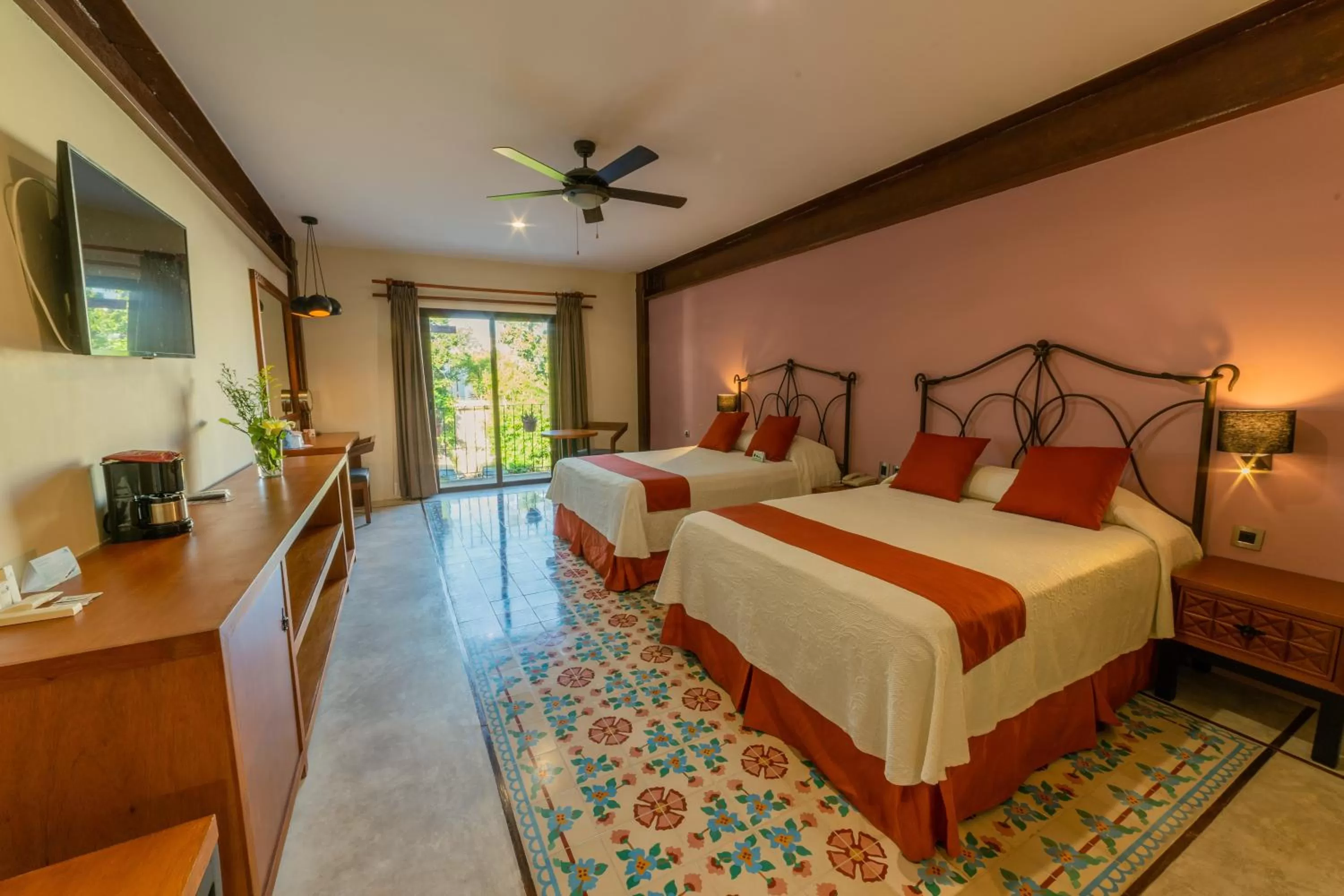 Bedroom, Bed in Hotel Meson del Marques