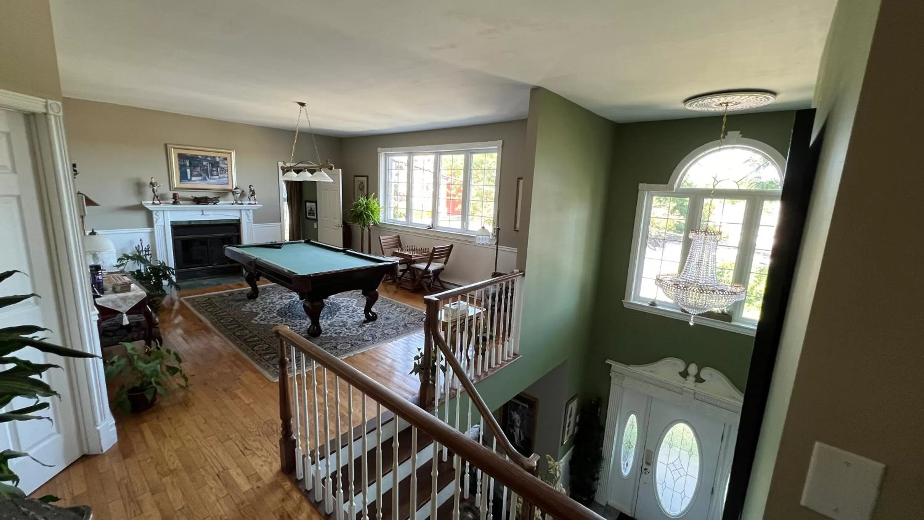 Billiard in Gîte du Caméléon