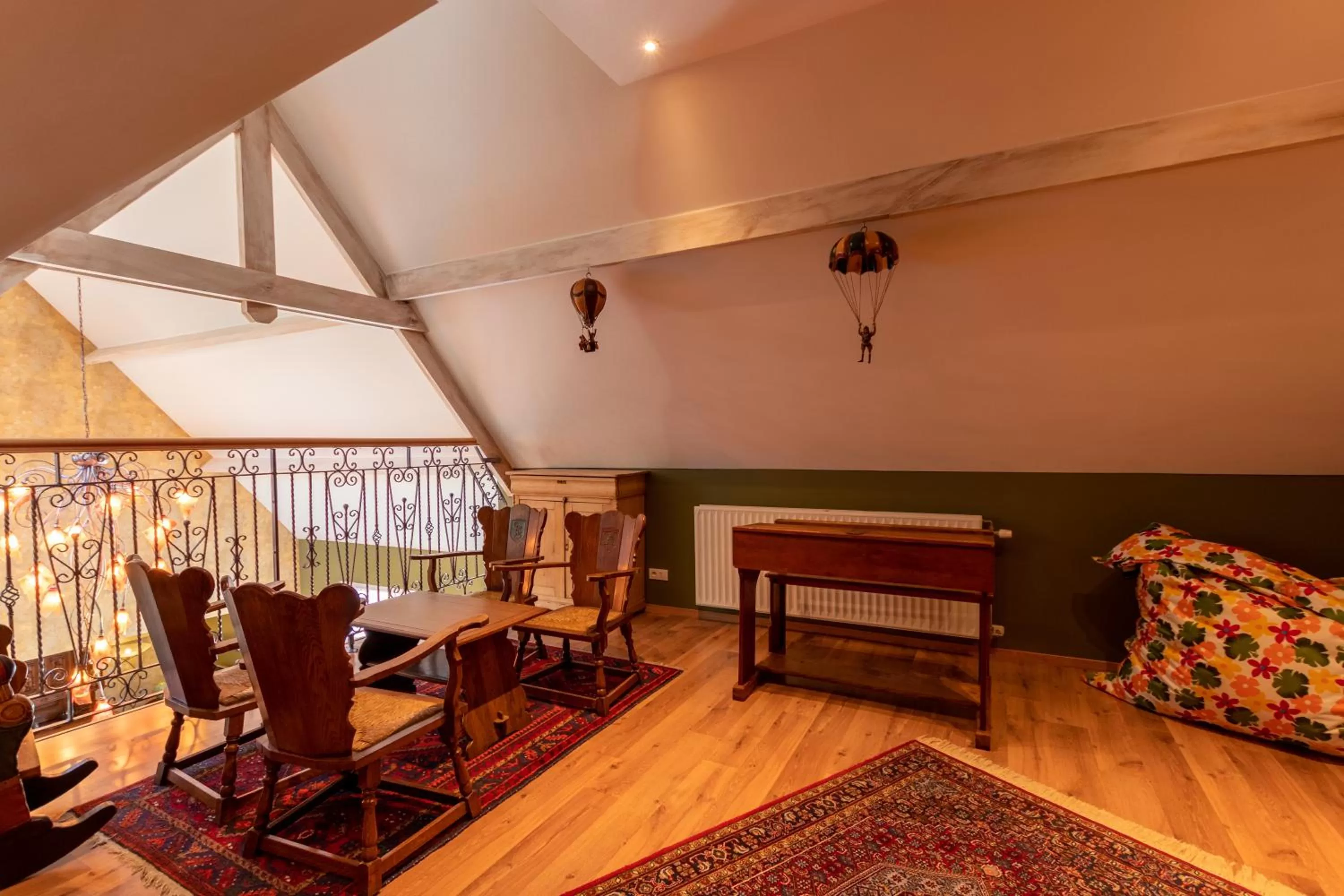 Living room, Bed in Apollonia