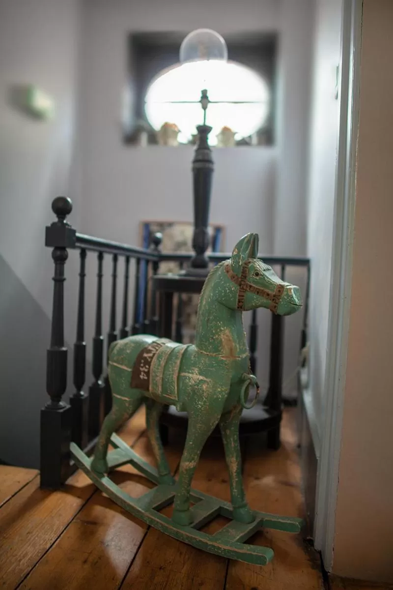 Decorative detail in Bienvenue Chez Nous