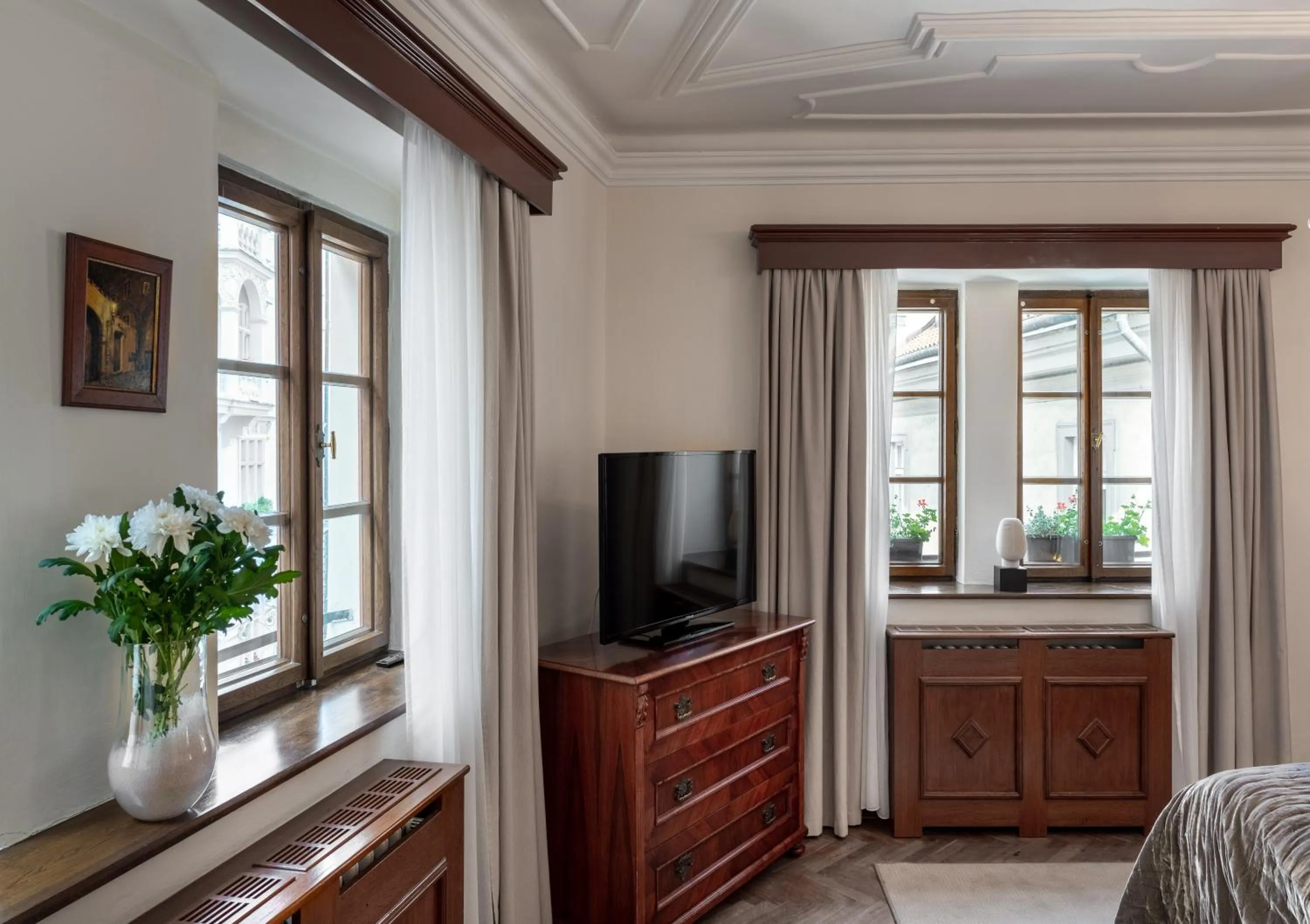 Bedroom in Aurus by Adrez