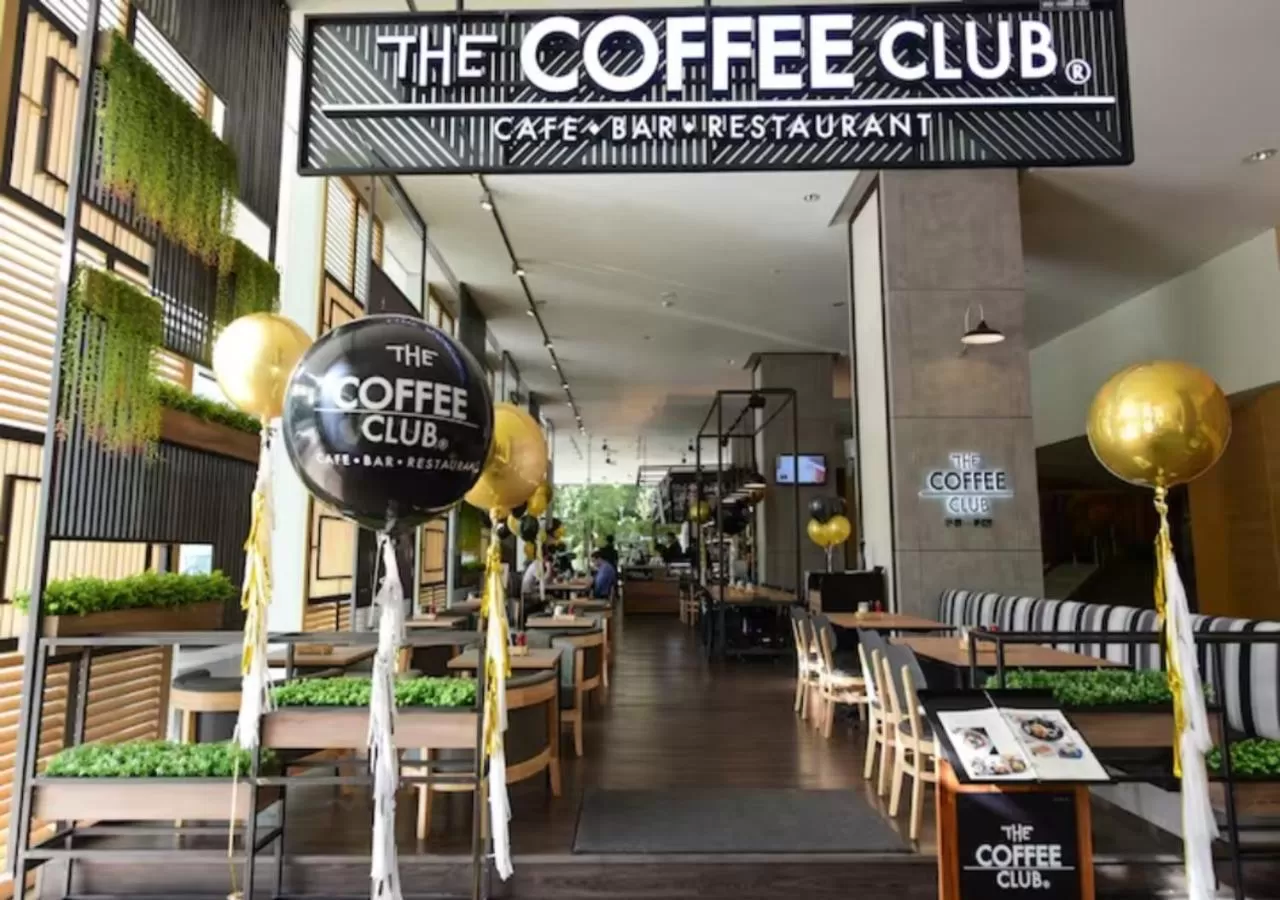 Restaurant/places to eat in Chatrium Sathon Bangkok