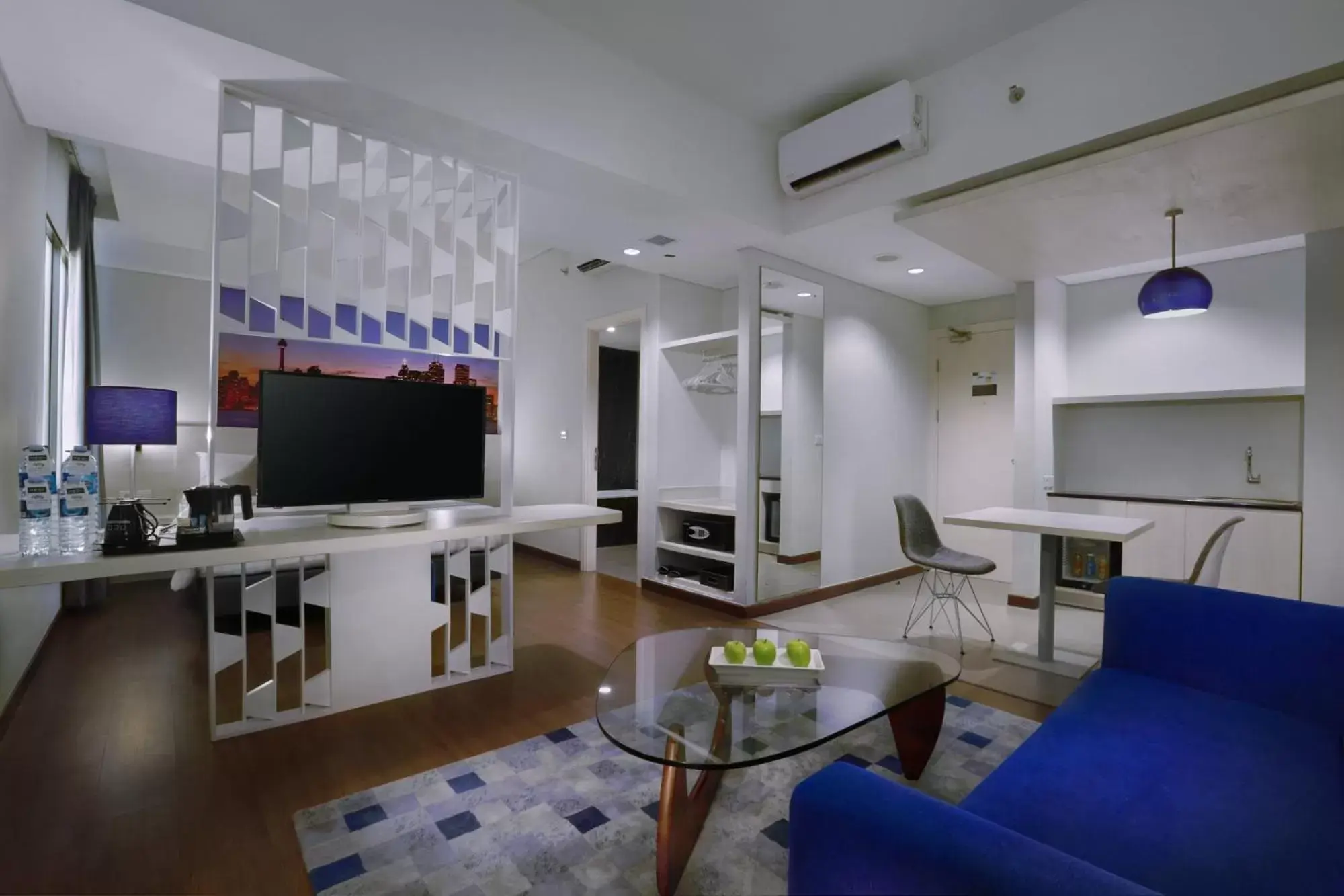 Junior Suite in Hotel Neo+ Kebayoran Jakarta Junior Suite in Hotel Neo+ Kebayoran Jakarta