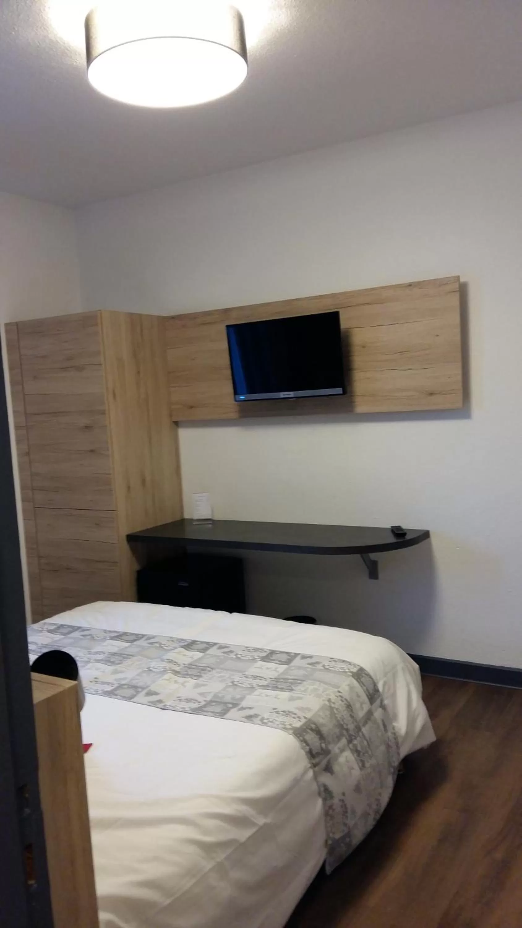 Bedroom, Bed in Hotel Restaurant Du Haut Du Roc