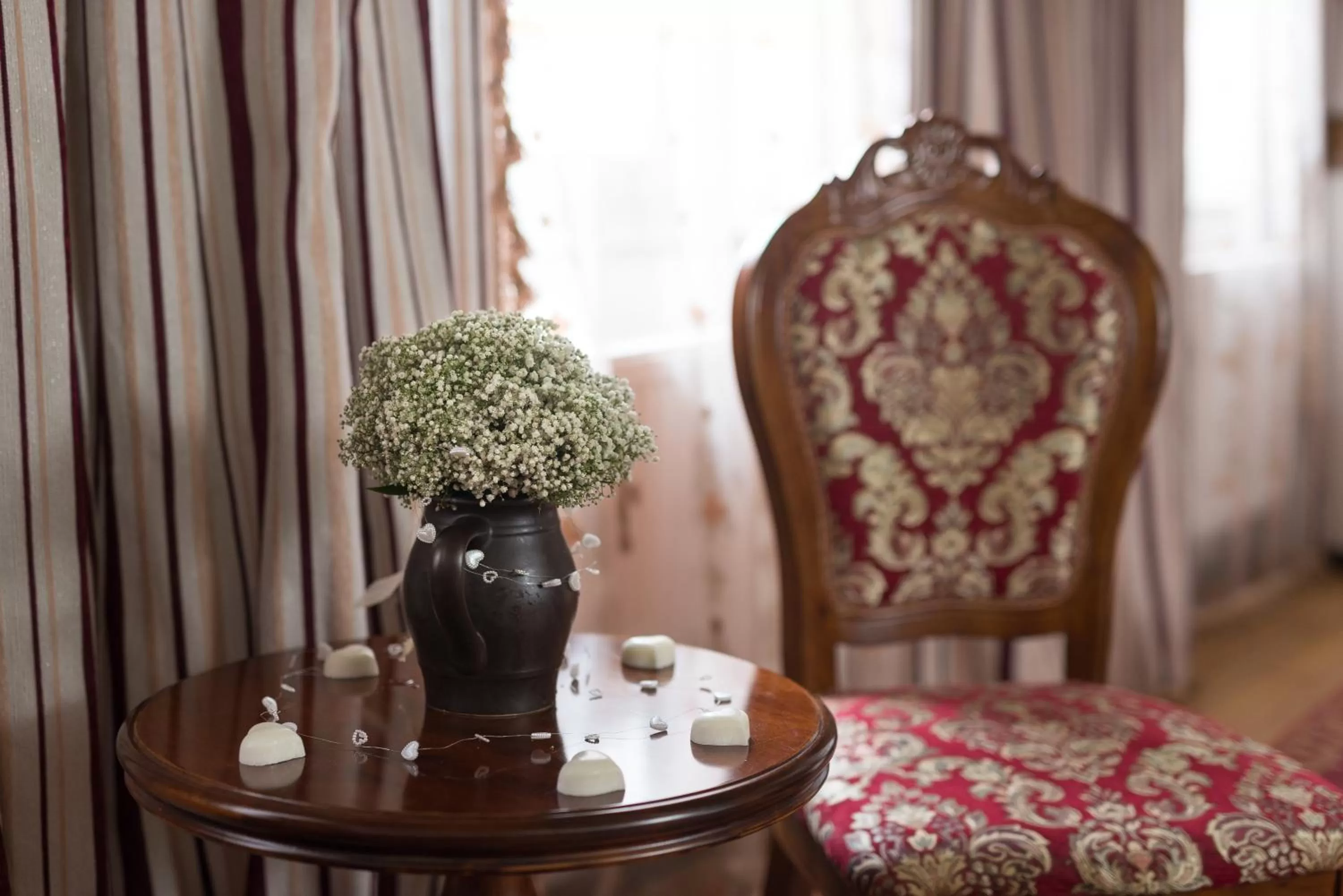 Decorative detail in Zámek Lužec Spa & Wellness Resort