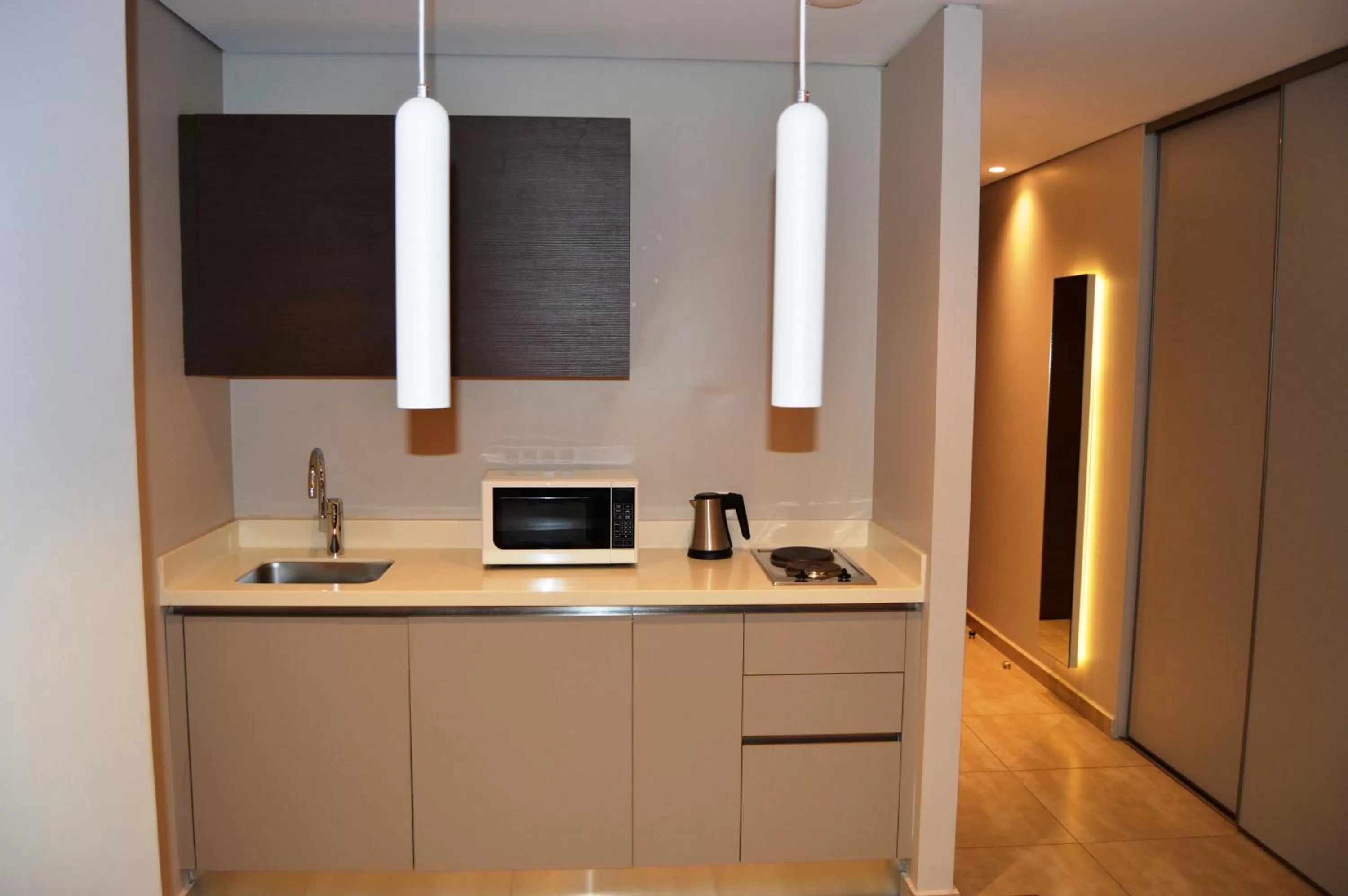 Kitchen or kitchenette in Country Lodge Hotel & Resort Beirut