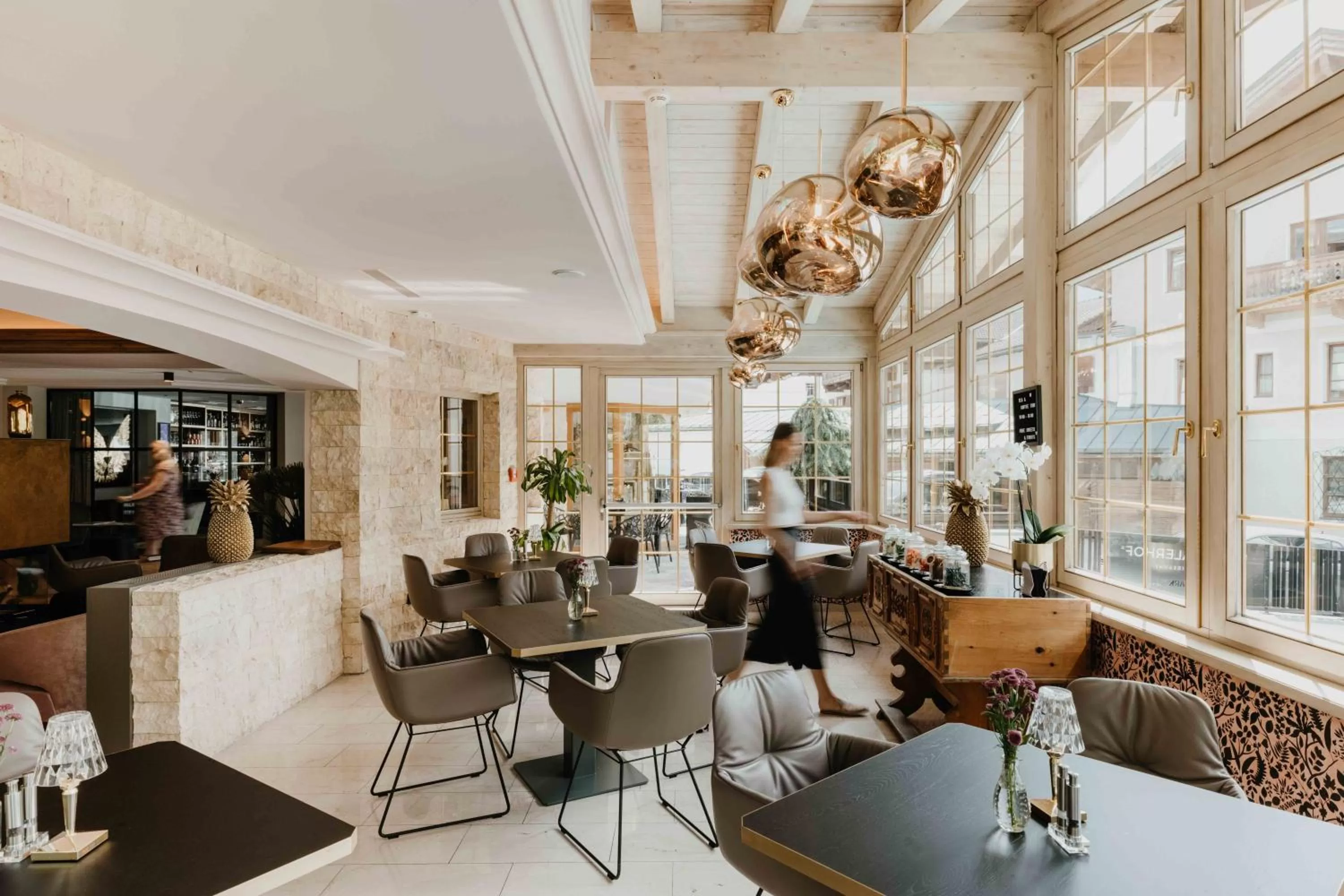 Restaurant/places to eat in Alpine Hideaway ZILLERTALERHOF - 4 Sterne Superior