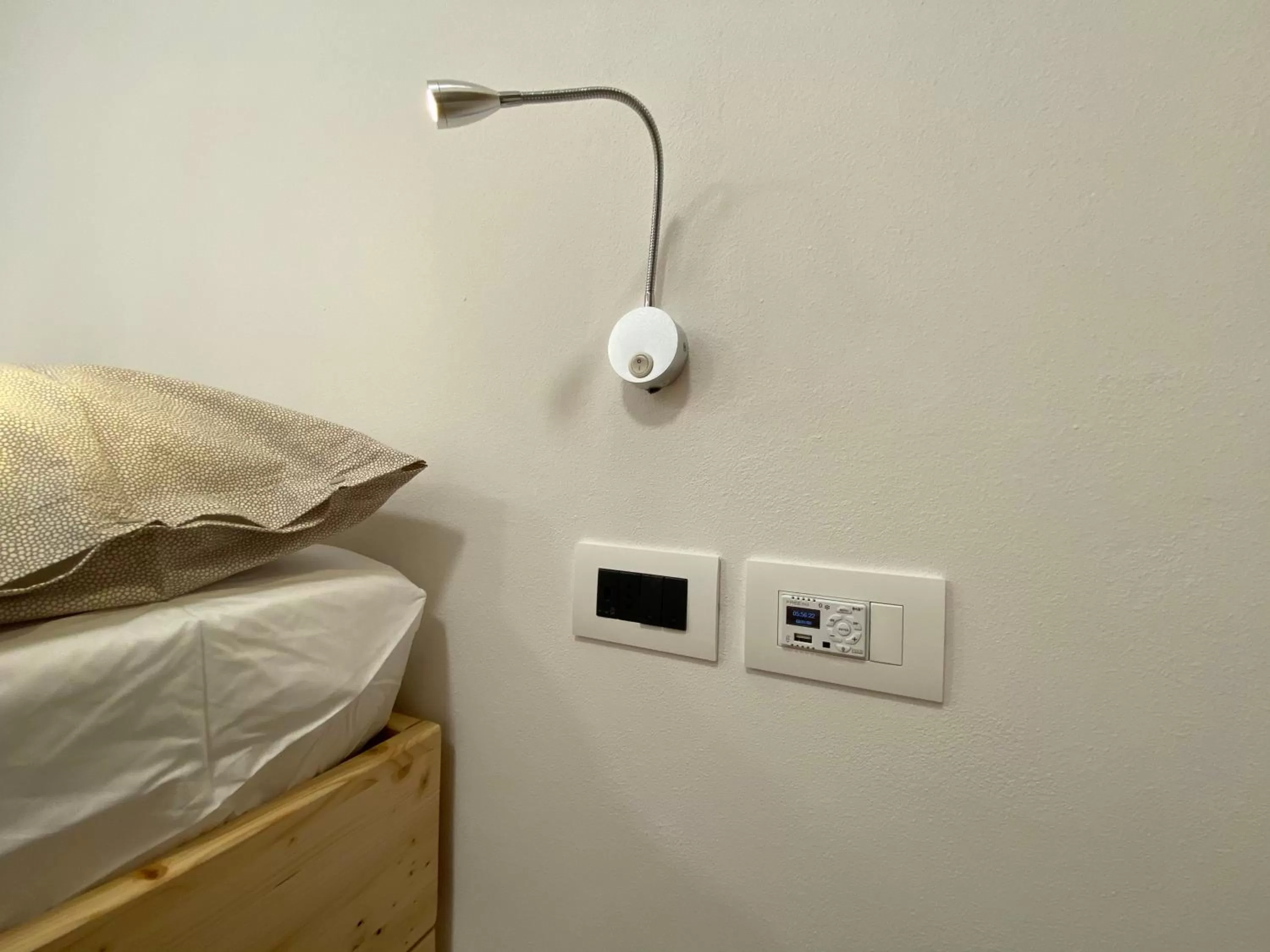 Photo of the whole room, Bed in Sky Garden & Wellness R.