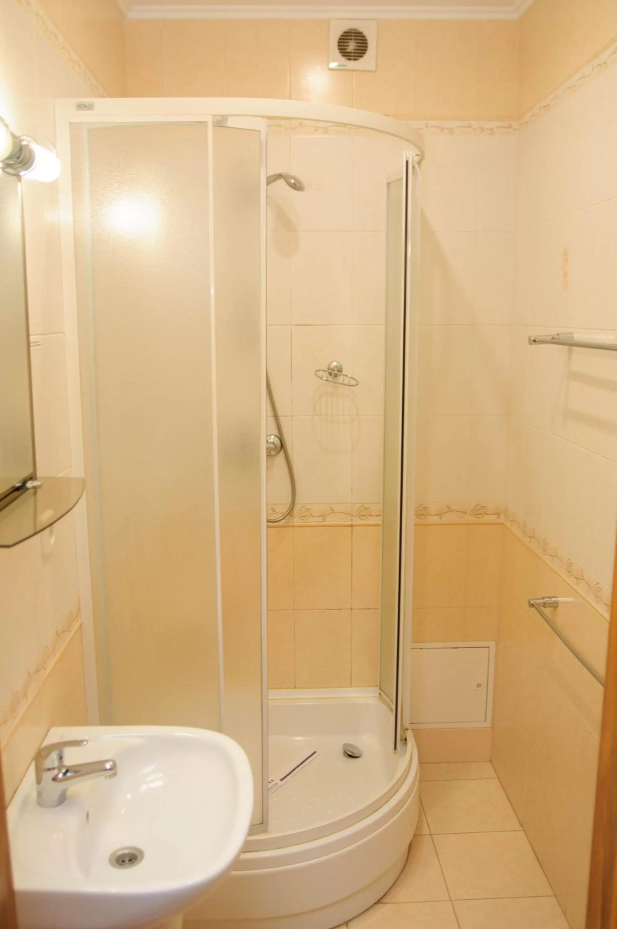 Shower in Dnipro Hotel