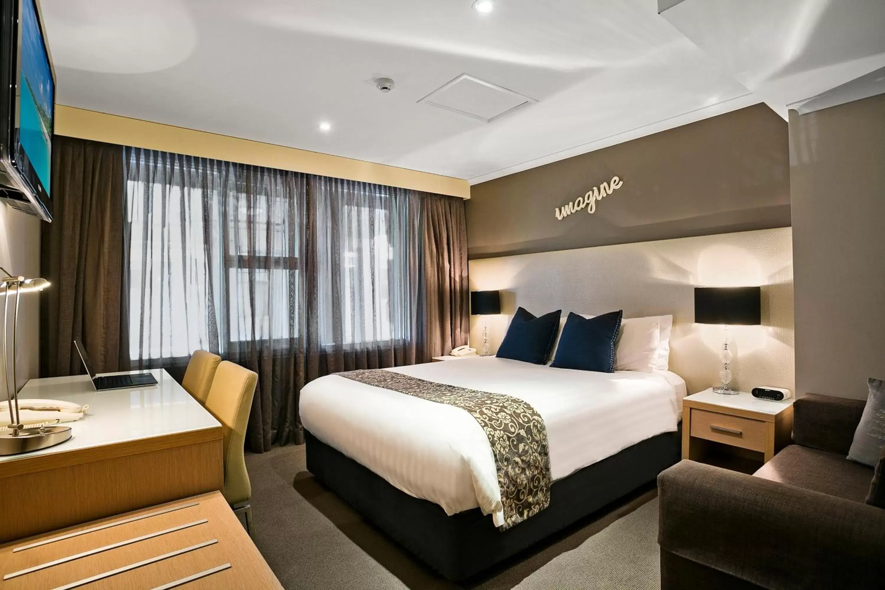 Two-Bedroom Premier Family Room in Best Western Sanctuary Inn Two-Bedroom Premier Family Room in Best Western Sanctuary Inn