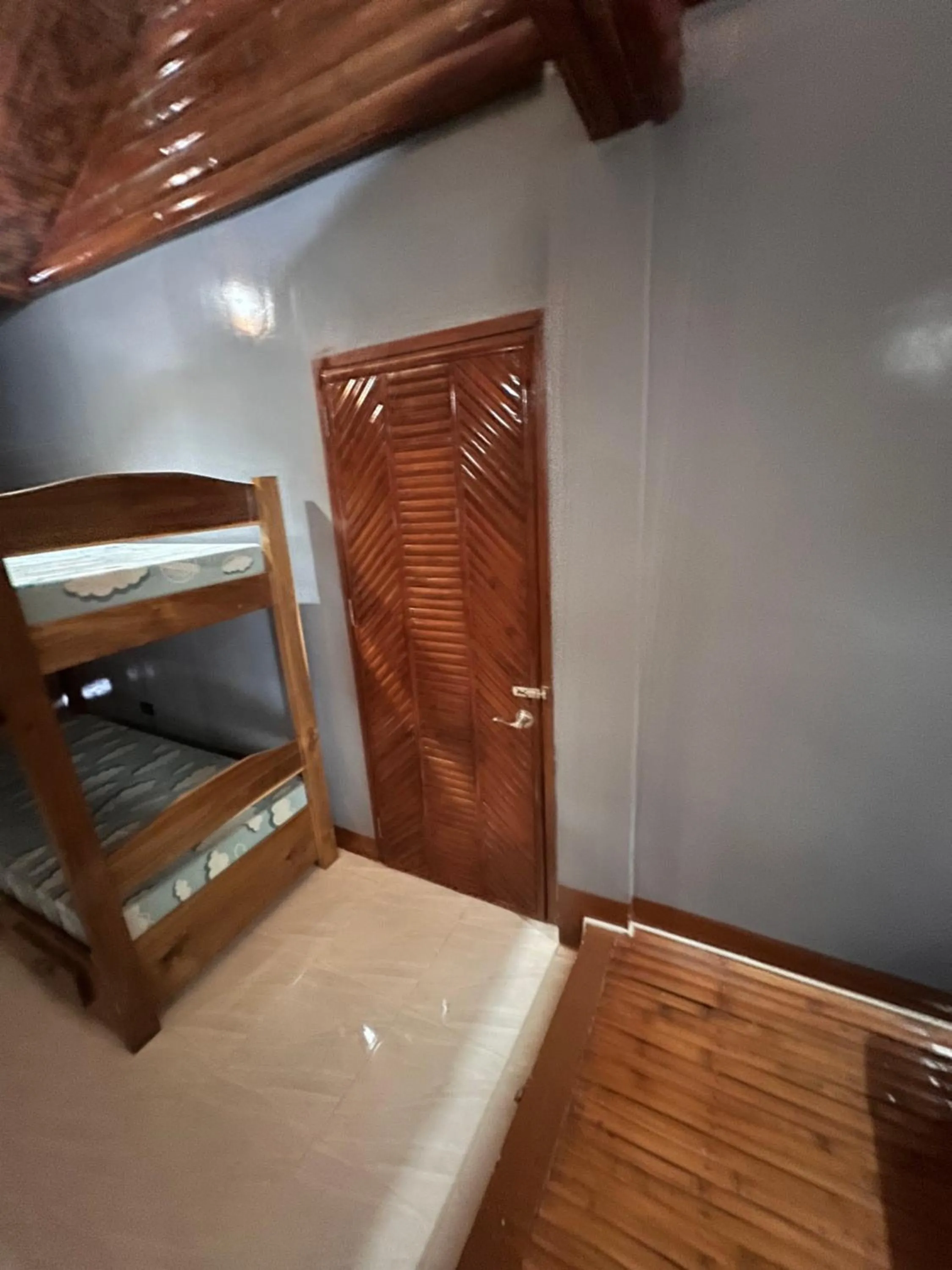 Photo of the whole room, Bed in Gratum Beach Resort