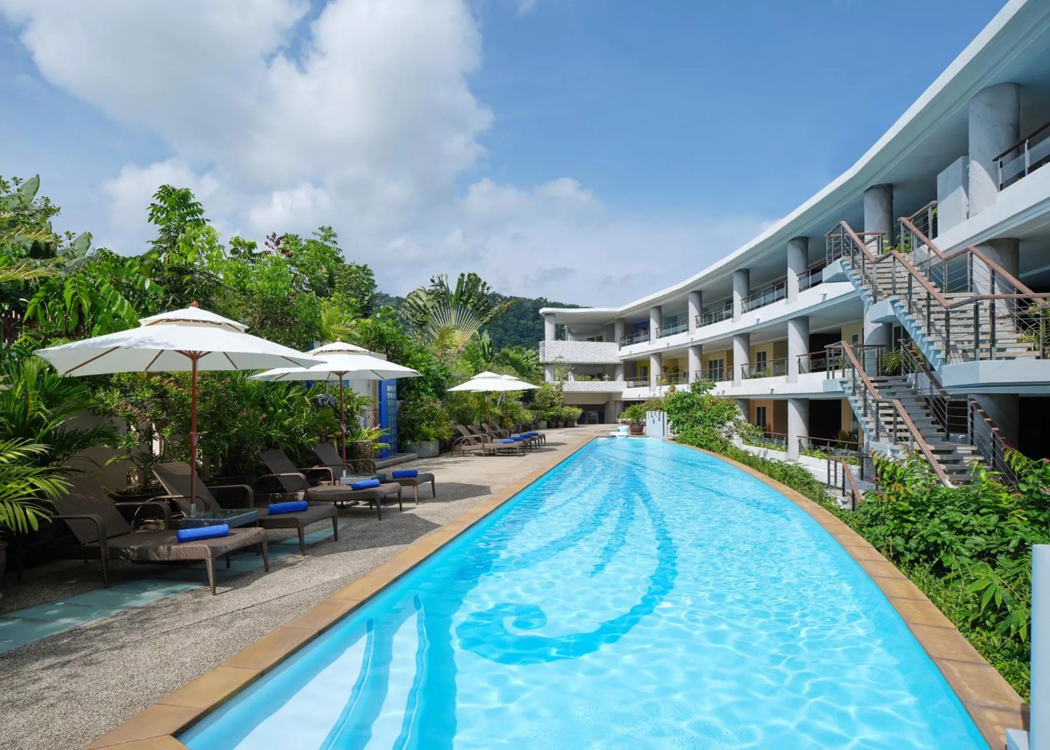 Swimming pool in Homm Bliss Southbeach Patong