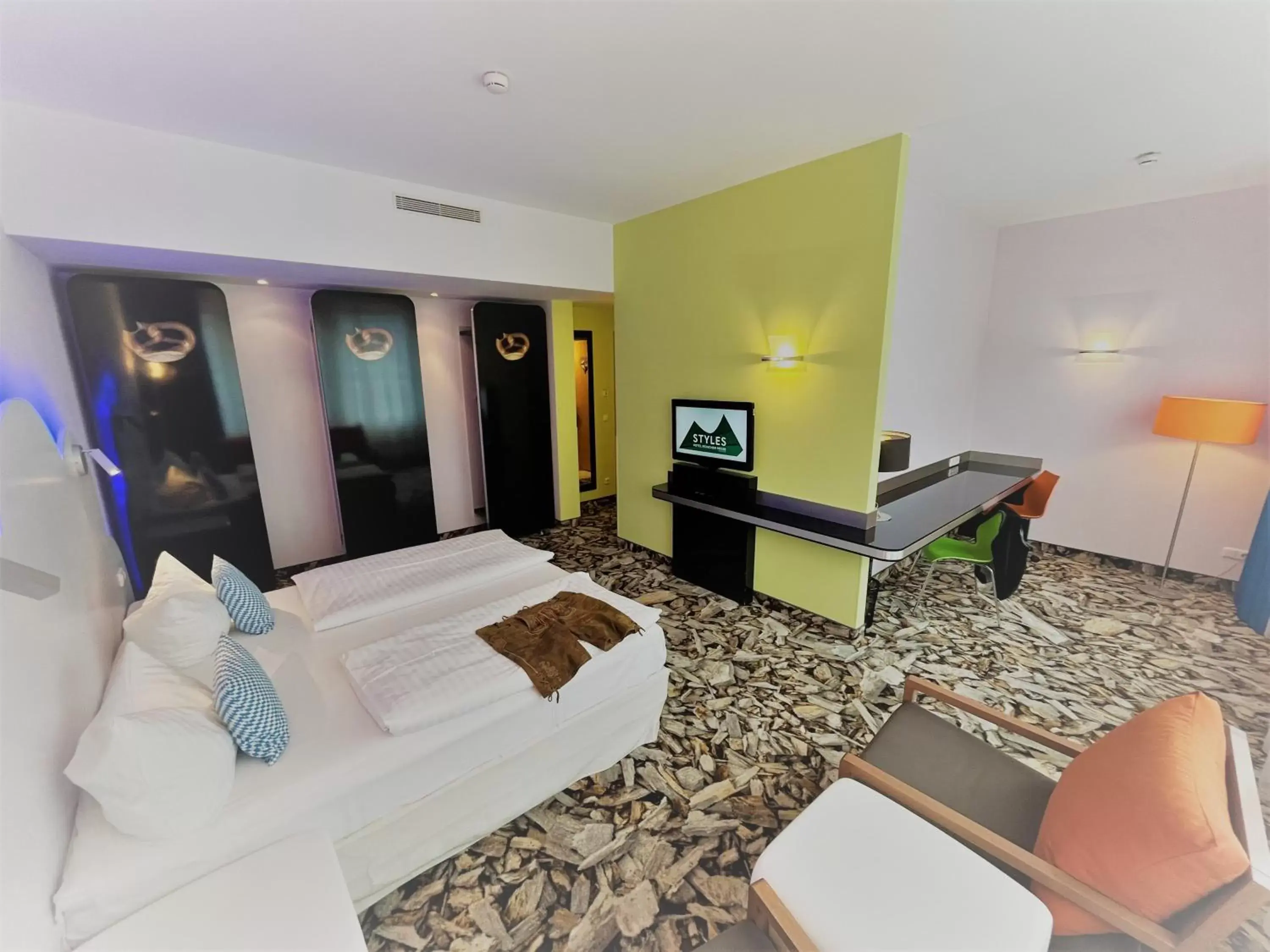 Business Double Room in Styles Hotel München Messe Business Double Room in Styles Hotel München Messe