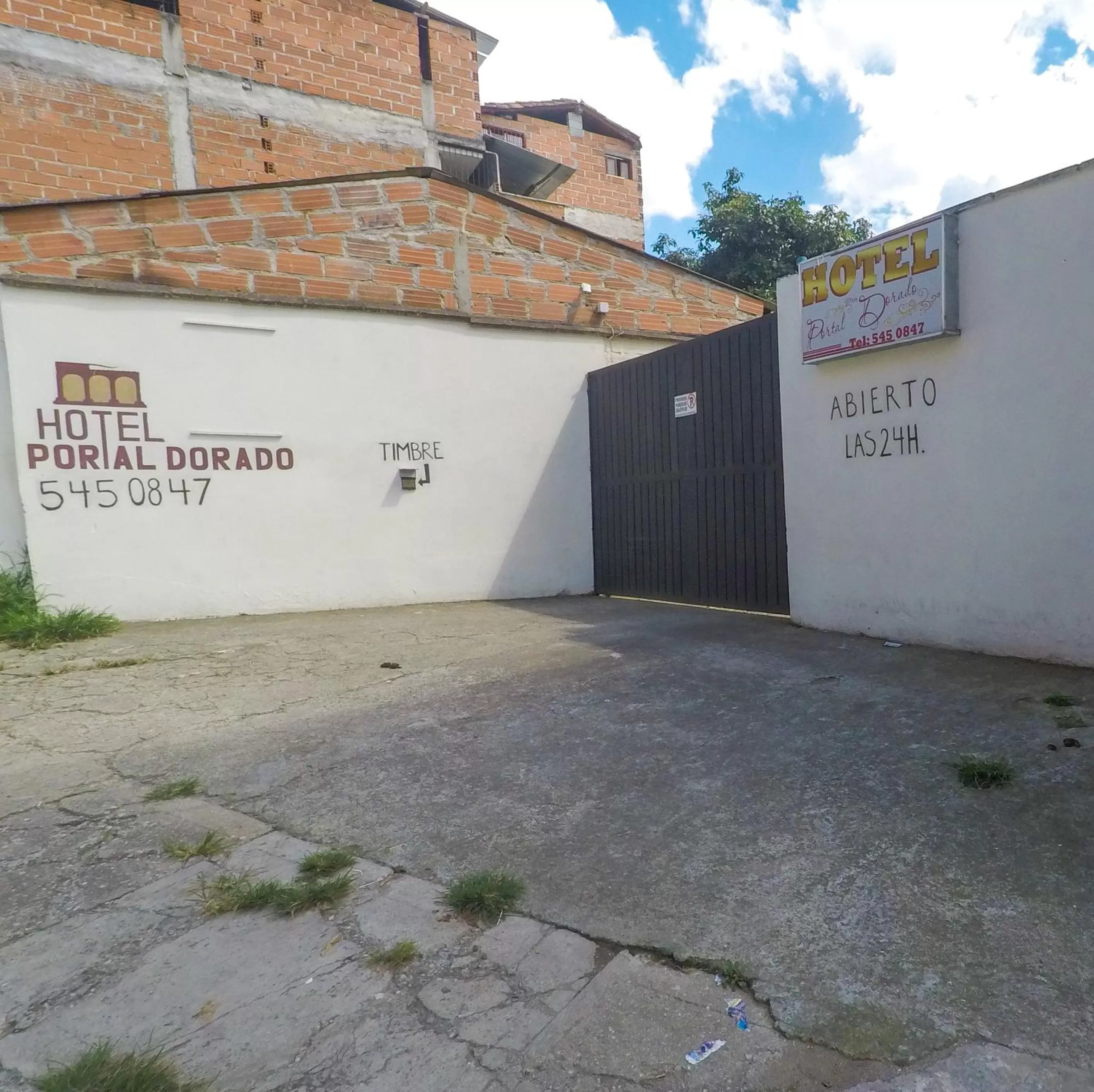 Property Logo/Sign in Hotel Portal Dorado