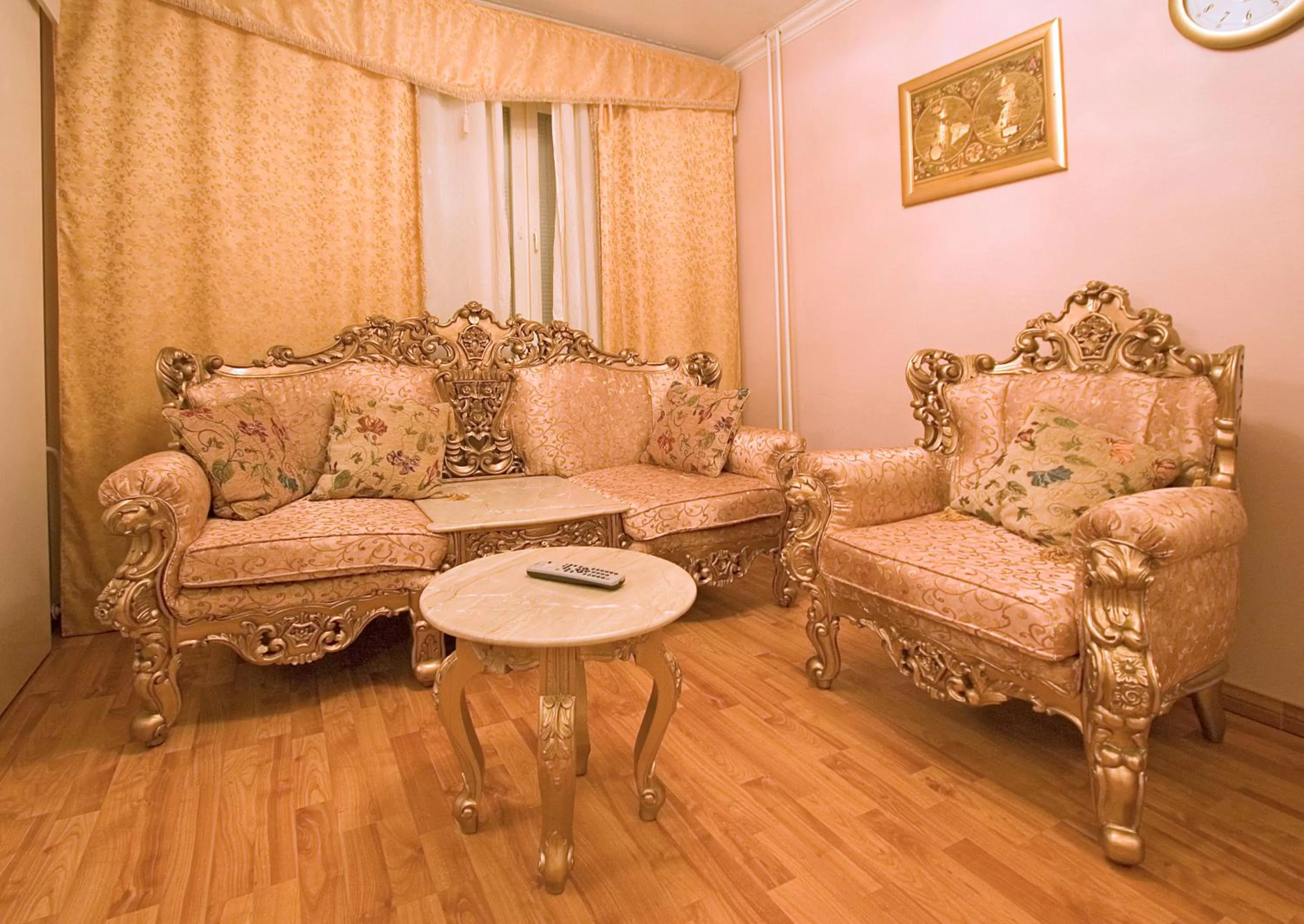 Seating area in Mango Hotel