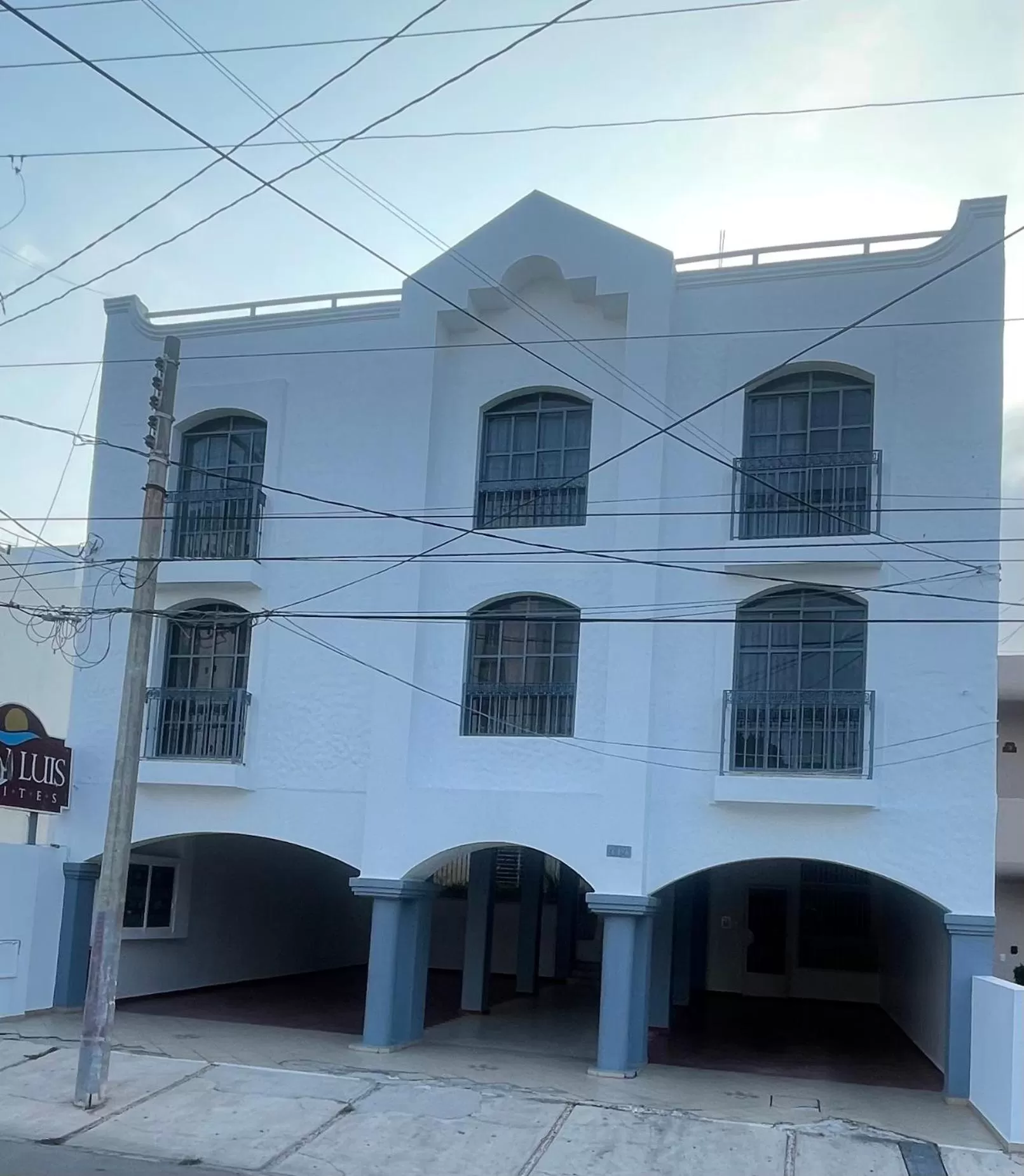 Property building in Suites San Luis