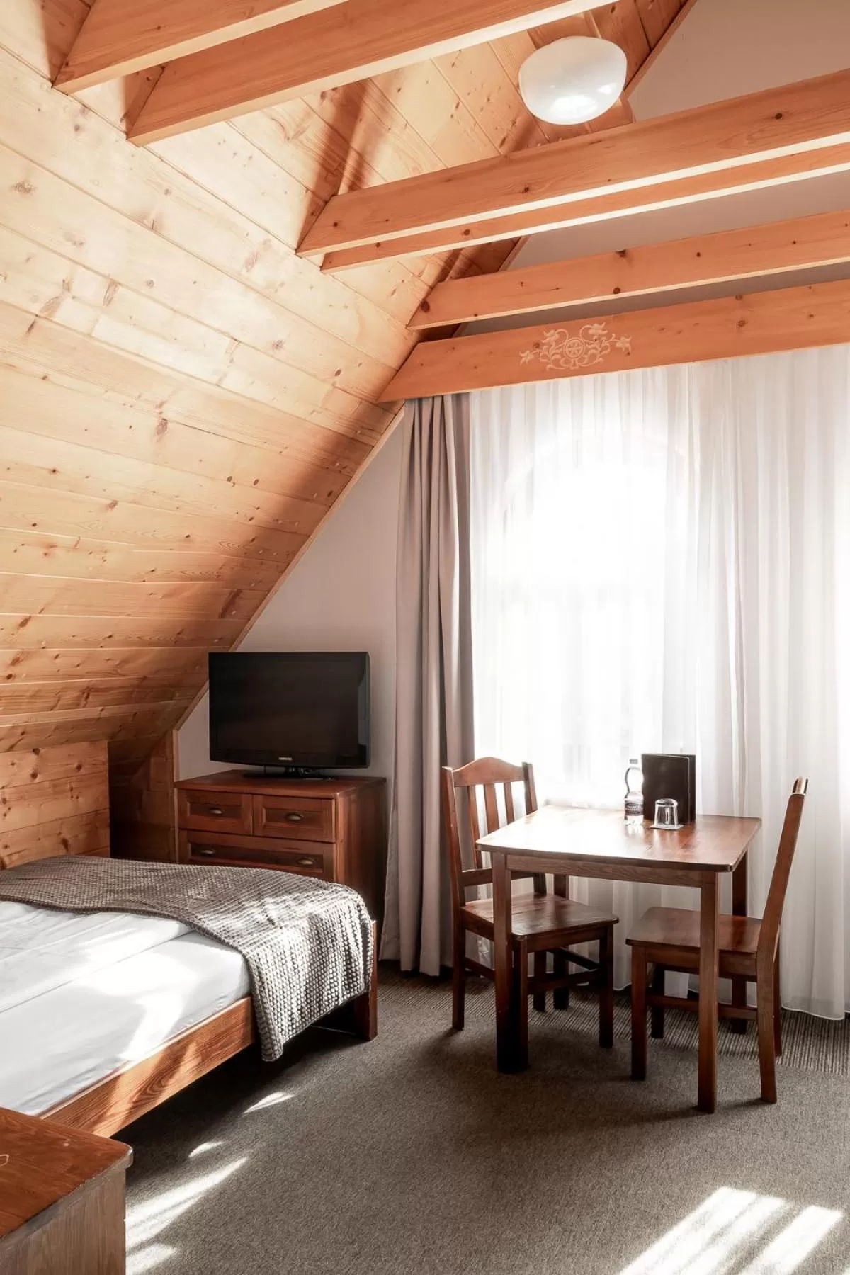 Other, Bed in Rezydencja Sienkiewiczówka