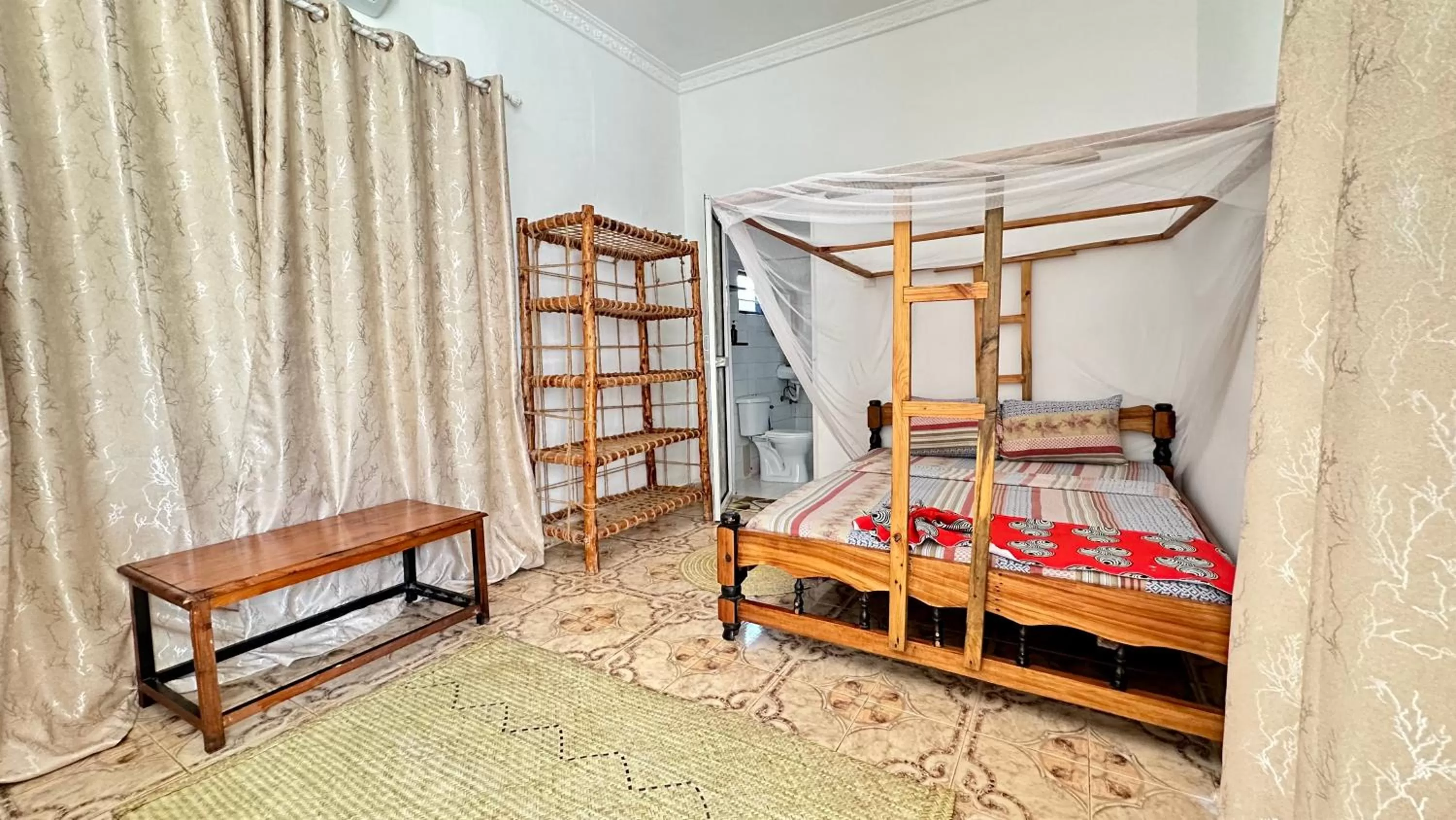 Bedroom, Bunk Bed in Kihori Nungwi