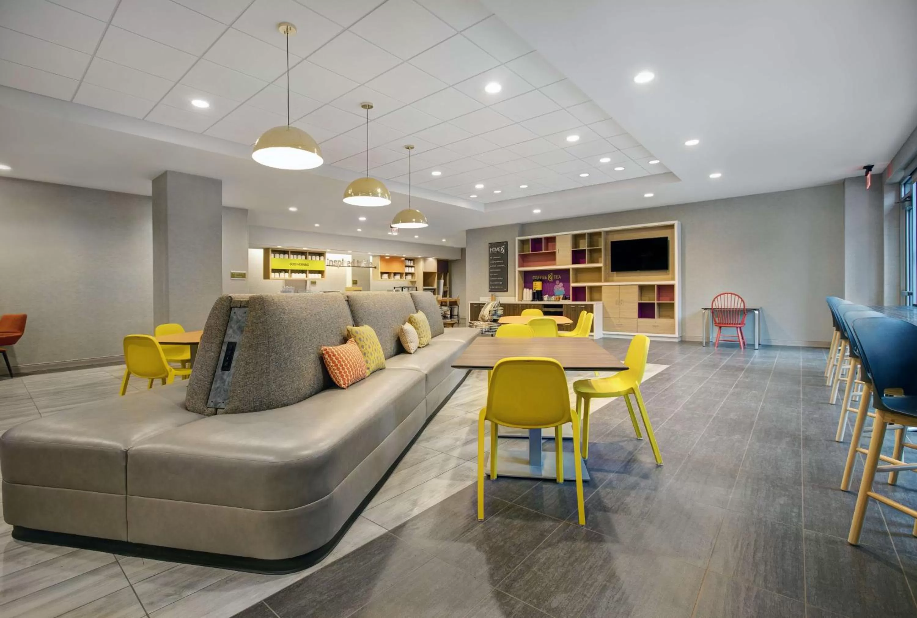 Lobby or reception in Home2 Suites By Hilton Milwaukee Downtown