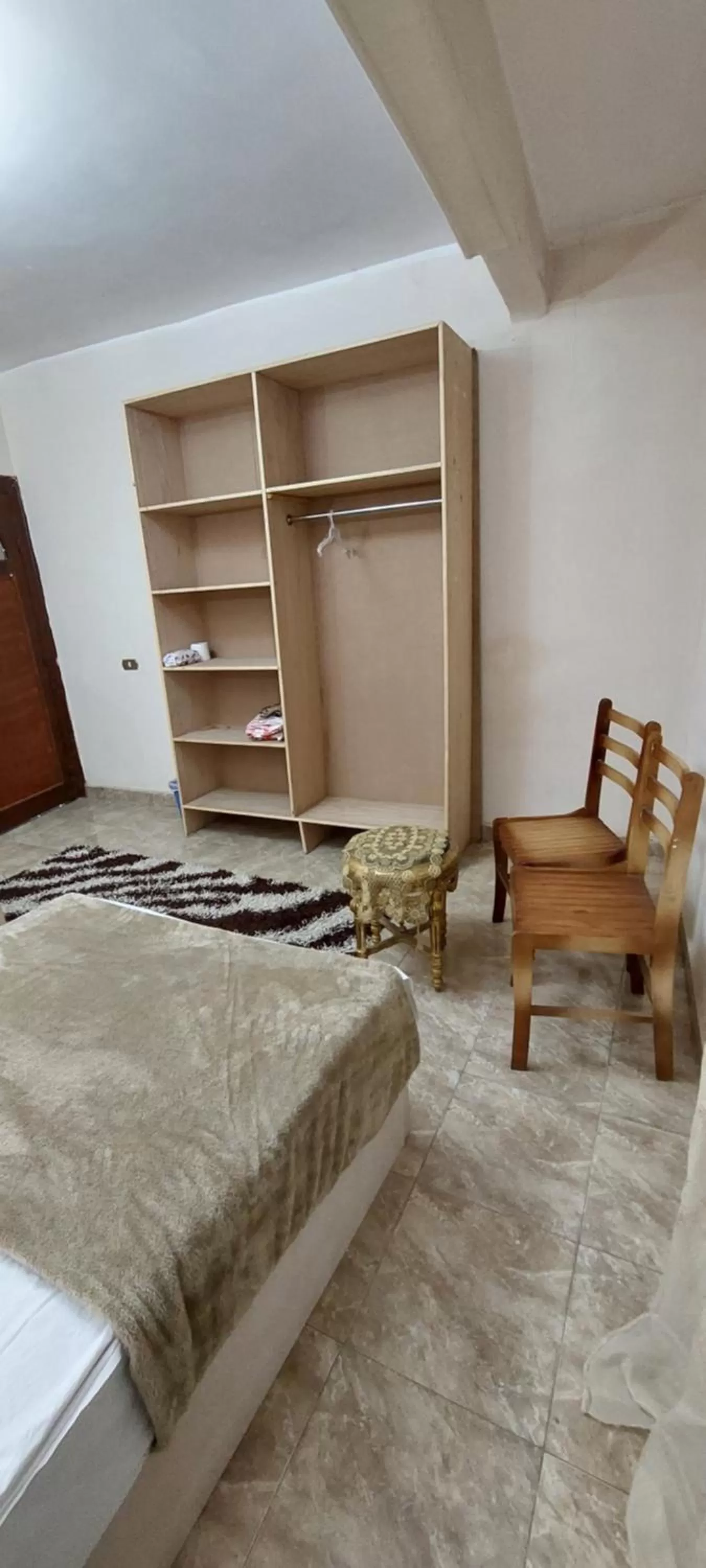 Bed in pyramid Giza city inn