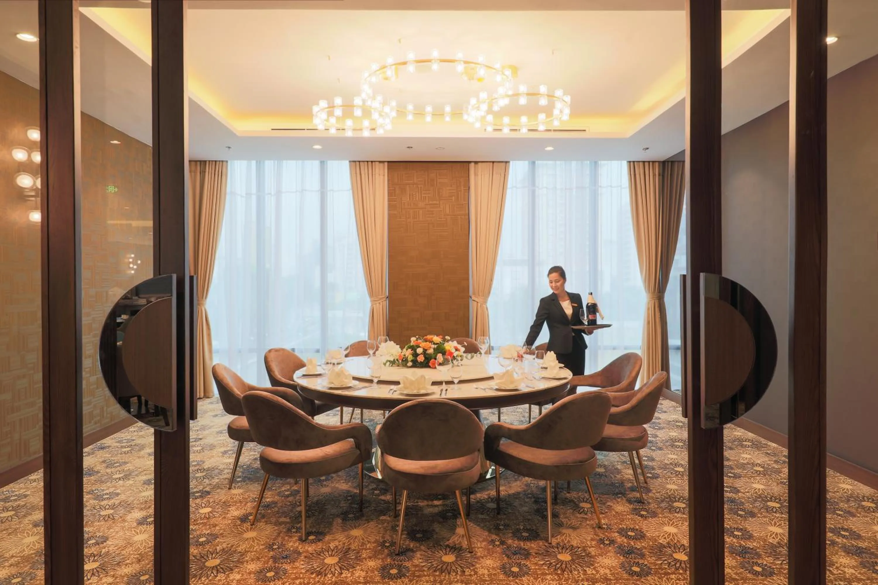 Restaurant/places to eat in Grand Vista Hanoi