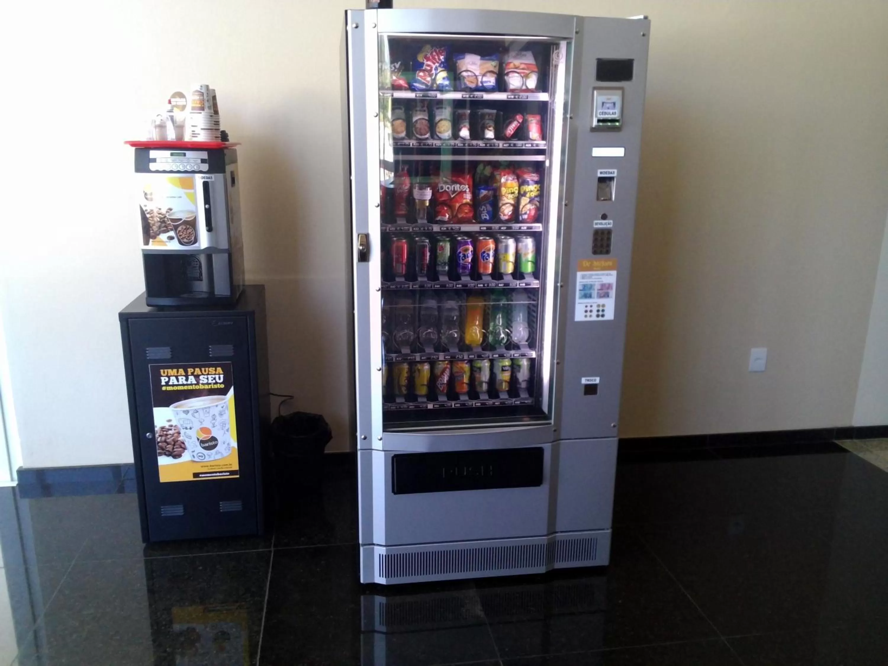 Drinks in Hotel De Stefani