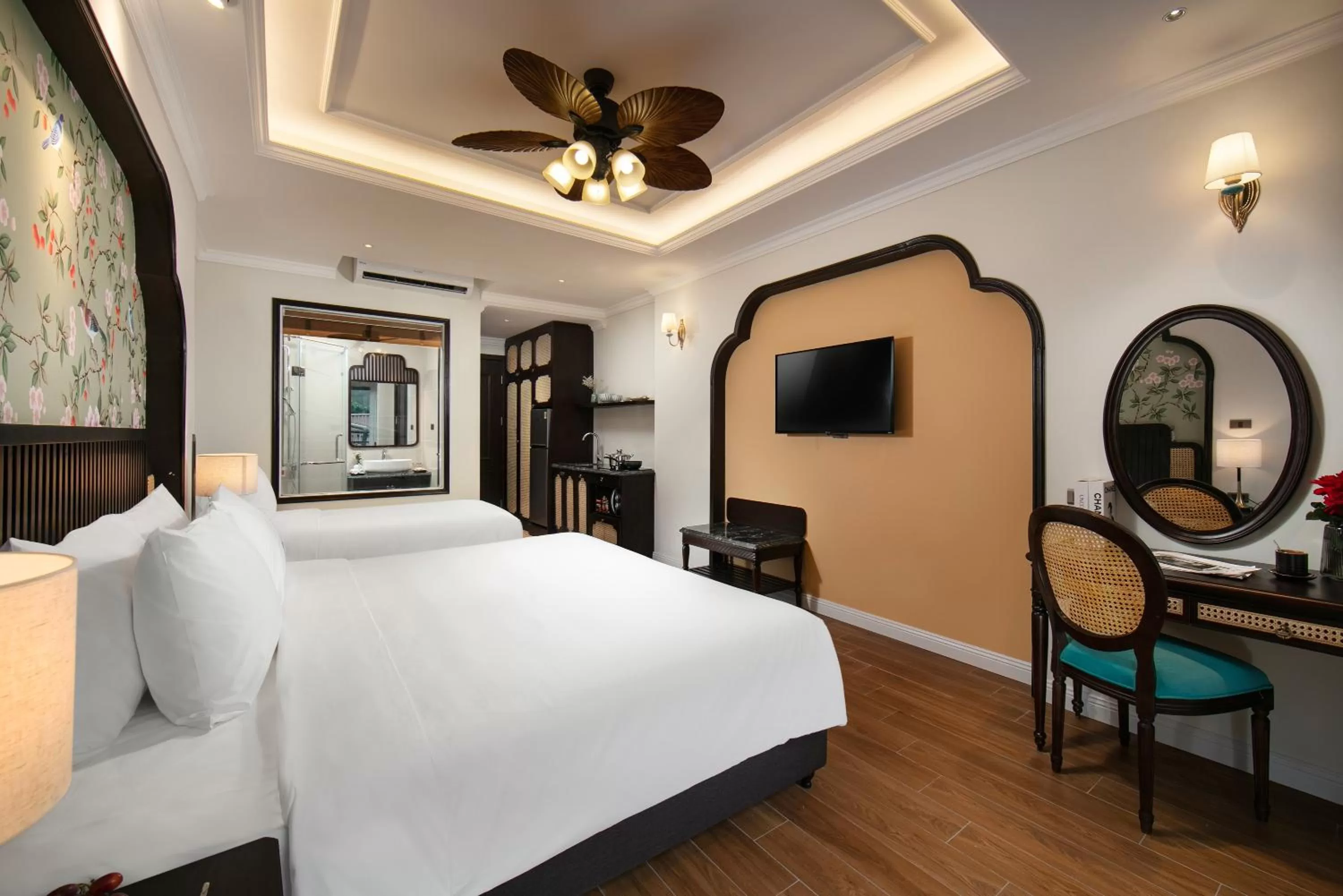 View (from property/room), Bed in La Passion Hanoi Hotel & Apartment