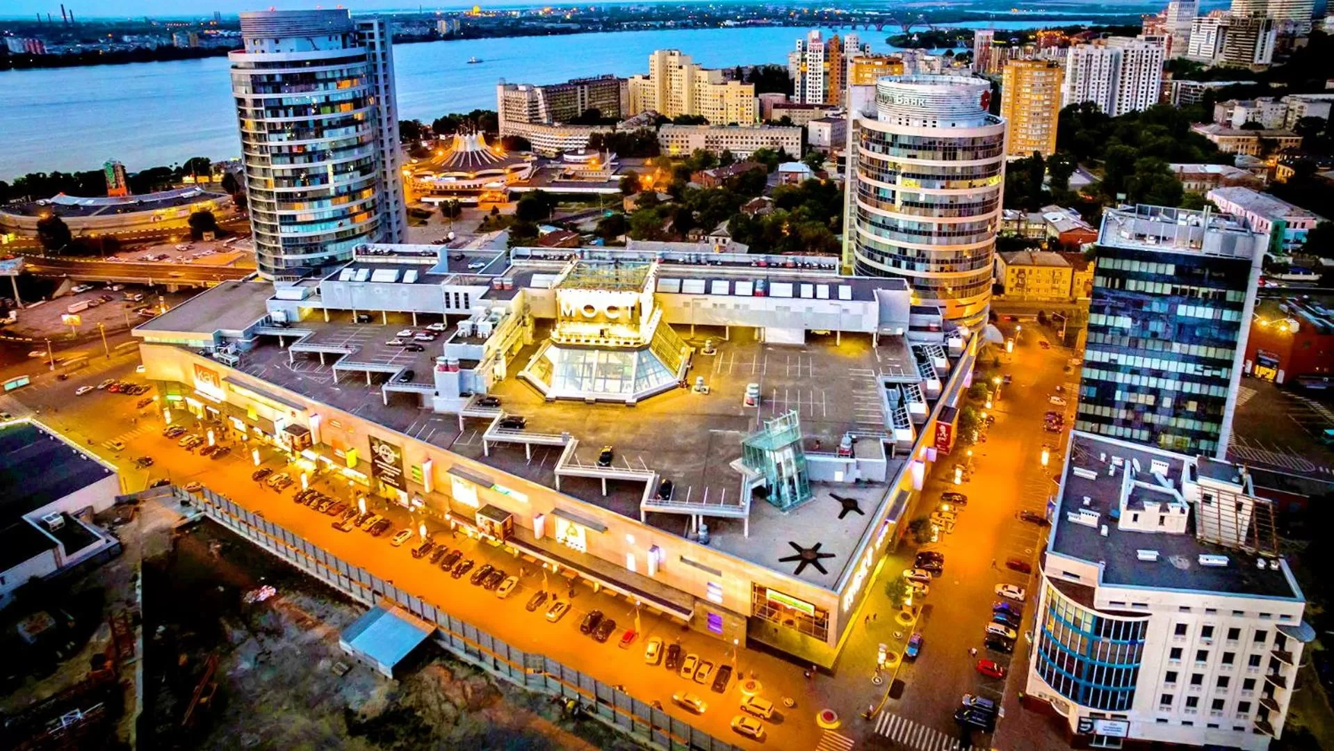 Neighbourhood, Bird's-eye View in Best Apartments in Most City, River View