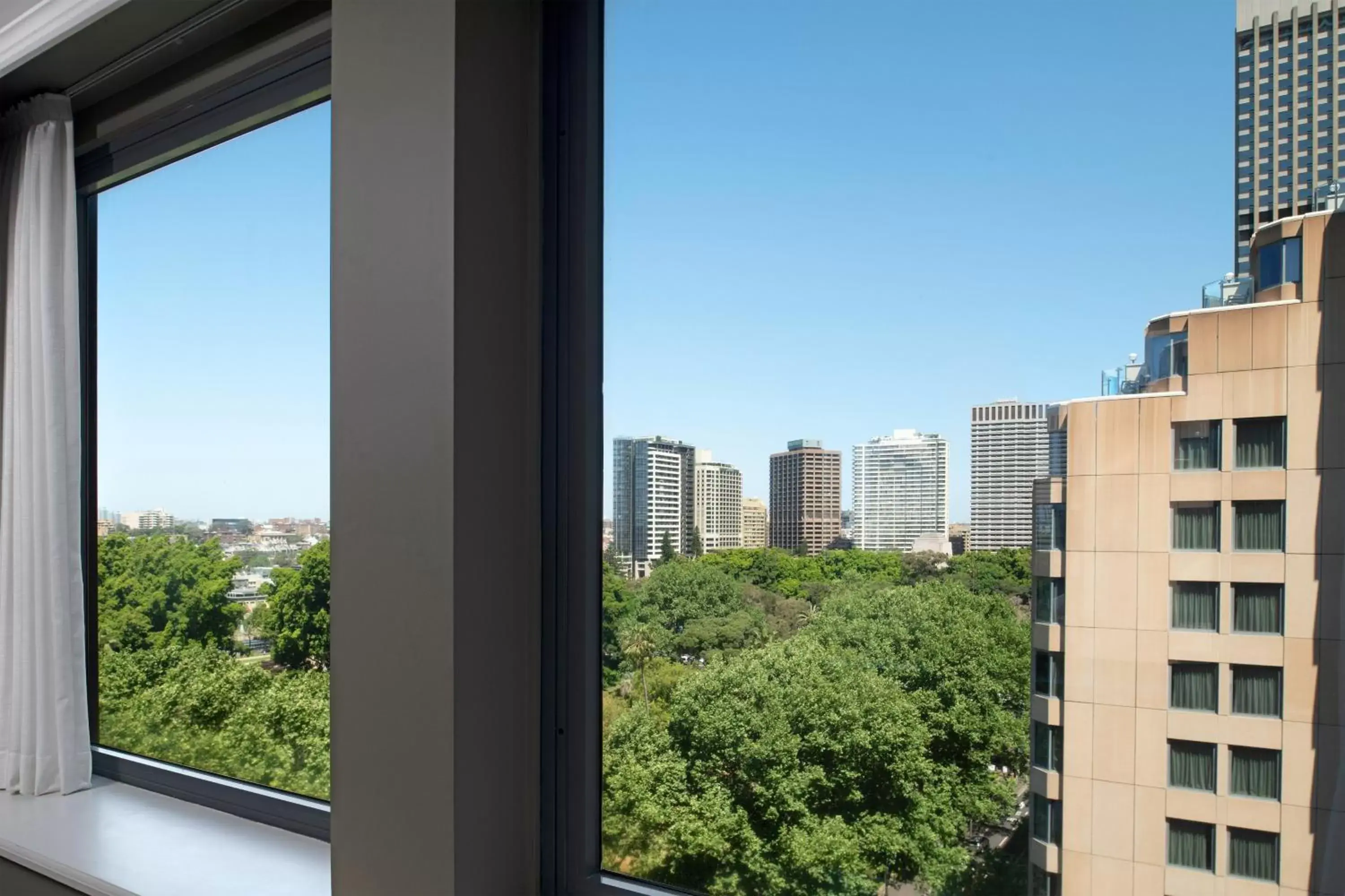 King Room with Hyde Park View in Sheraton Grand Sydney Hyde Park King Room with Hyde Park View in Sheraton Grand Sydney Hyde Park