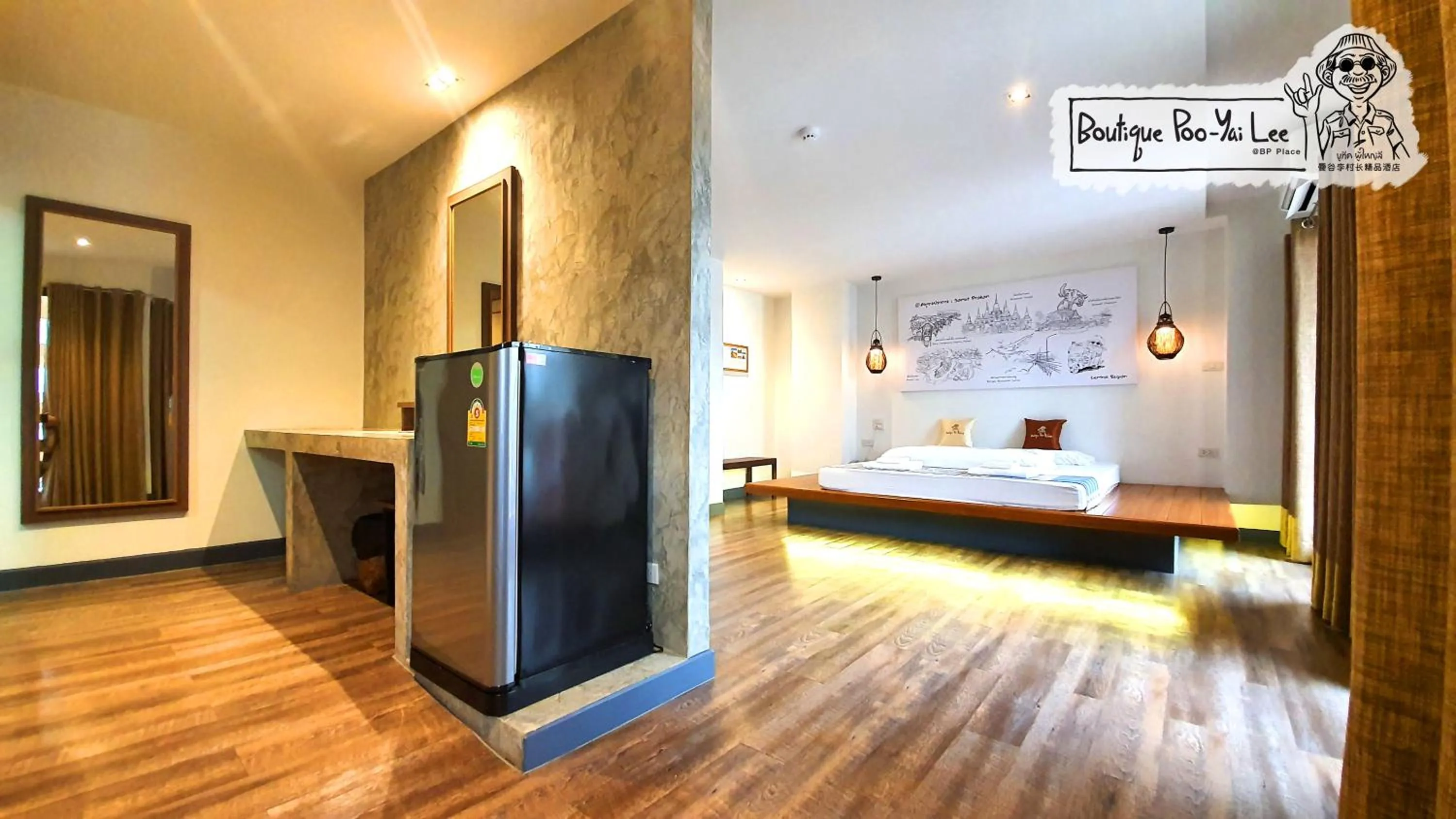 Bed in Boutique Poo-Yai Lee