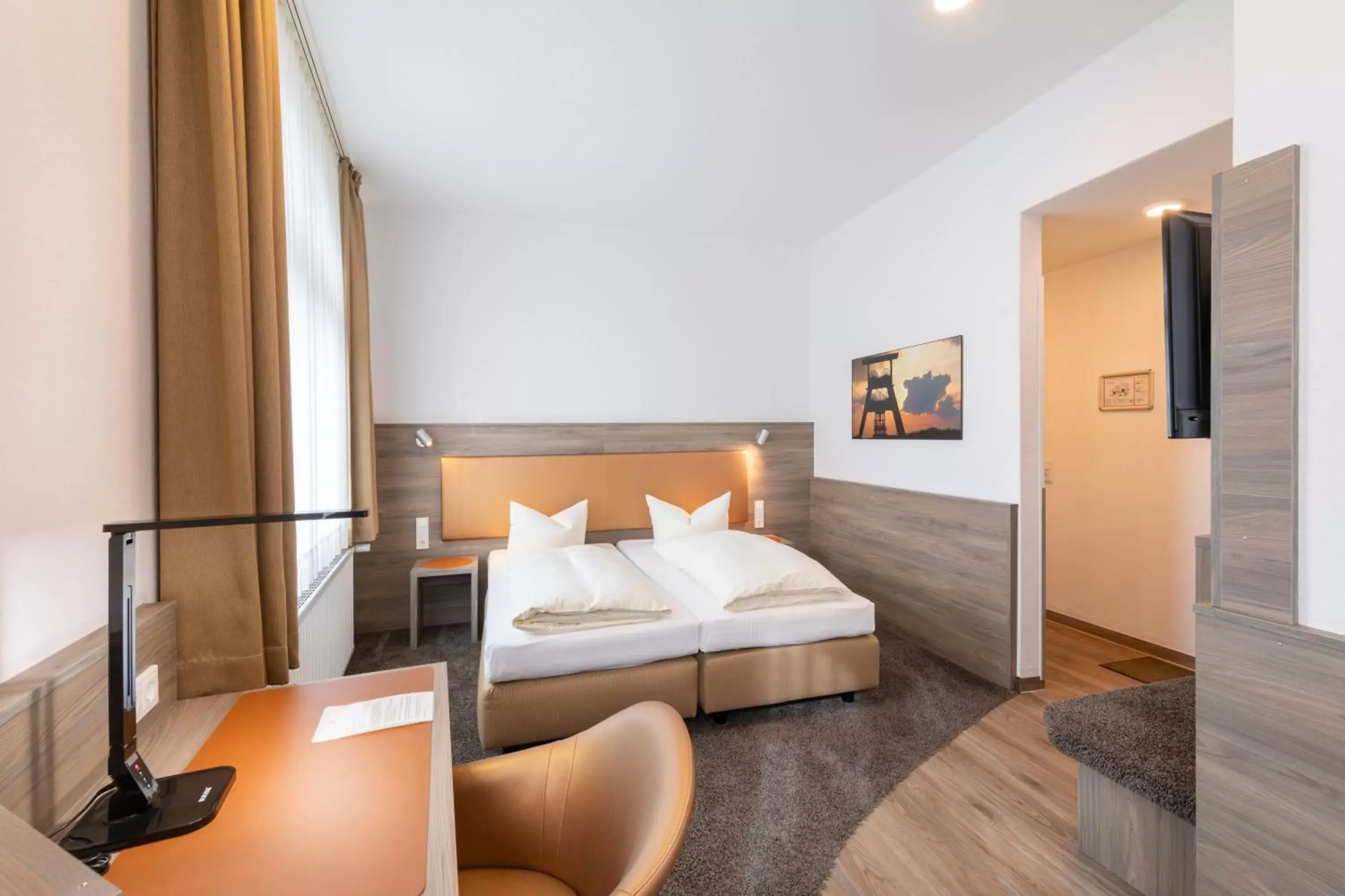 Standard Double or Twin Room in Hotel Reichshof garni Standard Double or Twin Room in Hotel Reichshof garni