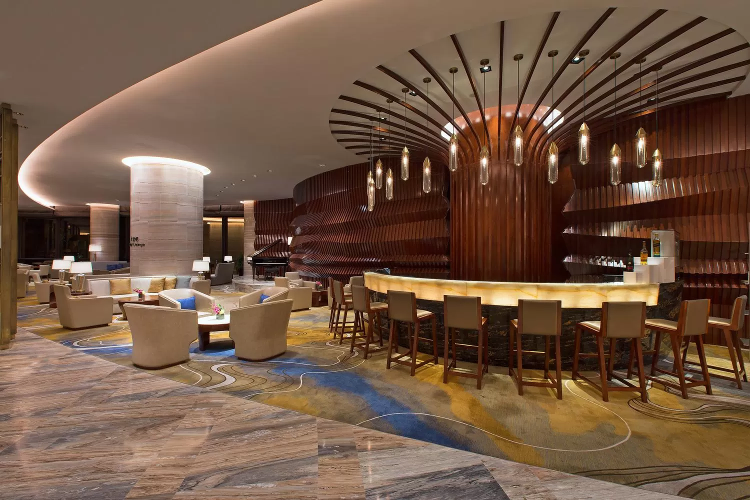 Lounge or bar in Sheraton Zhanjiang Hotel