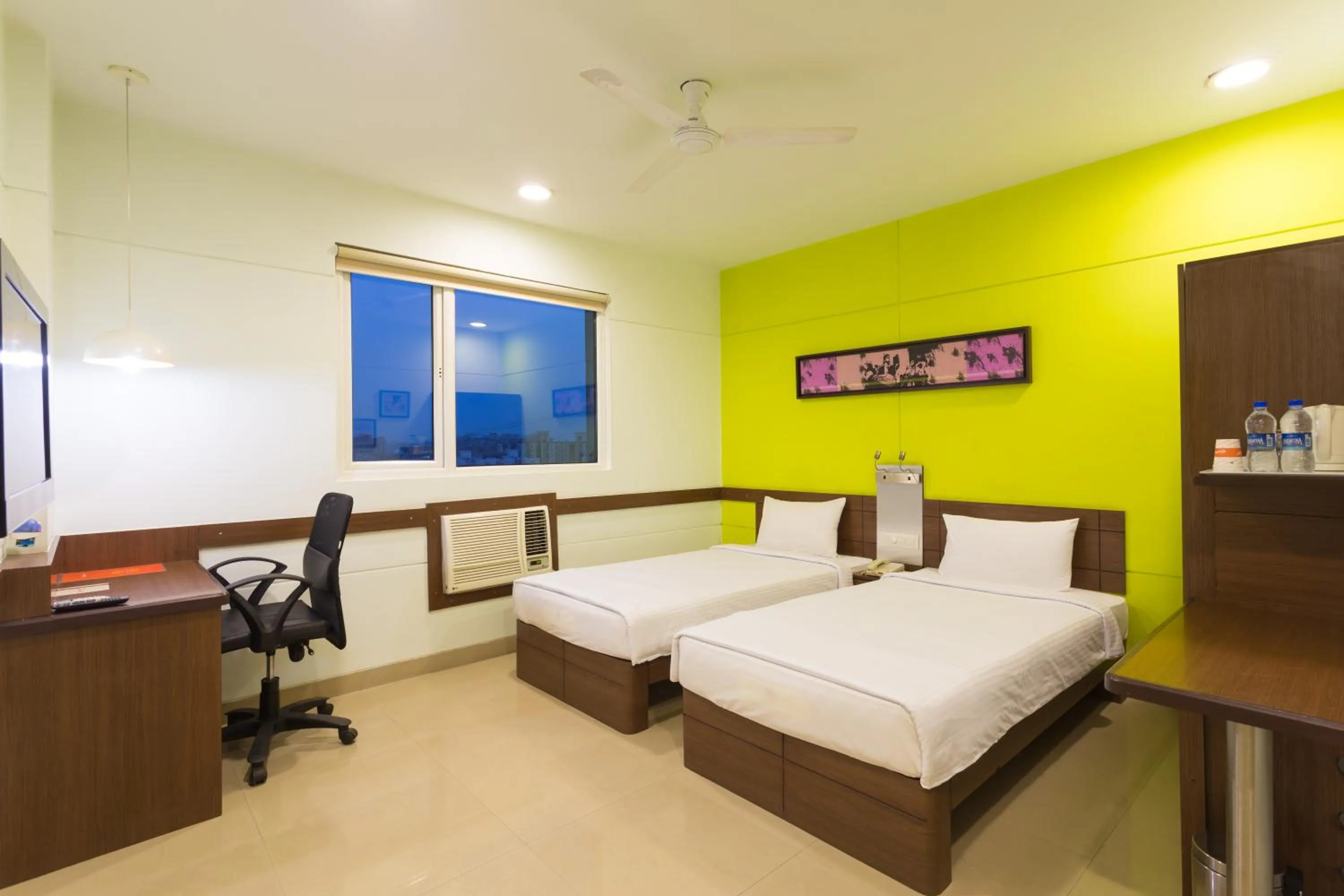 Standard Room - single occupancy in Ginger Hotel - Noida 63