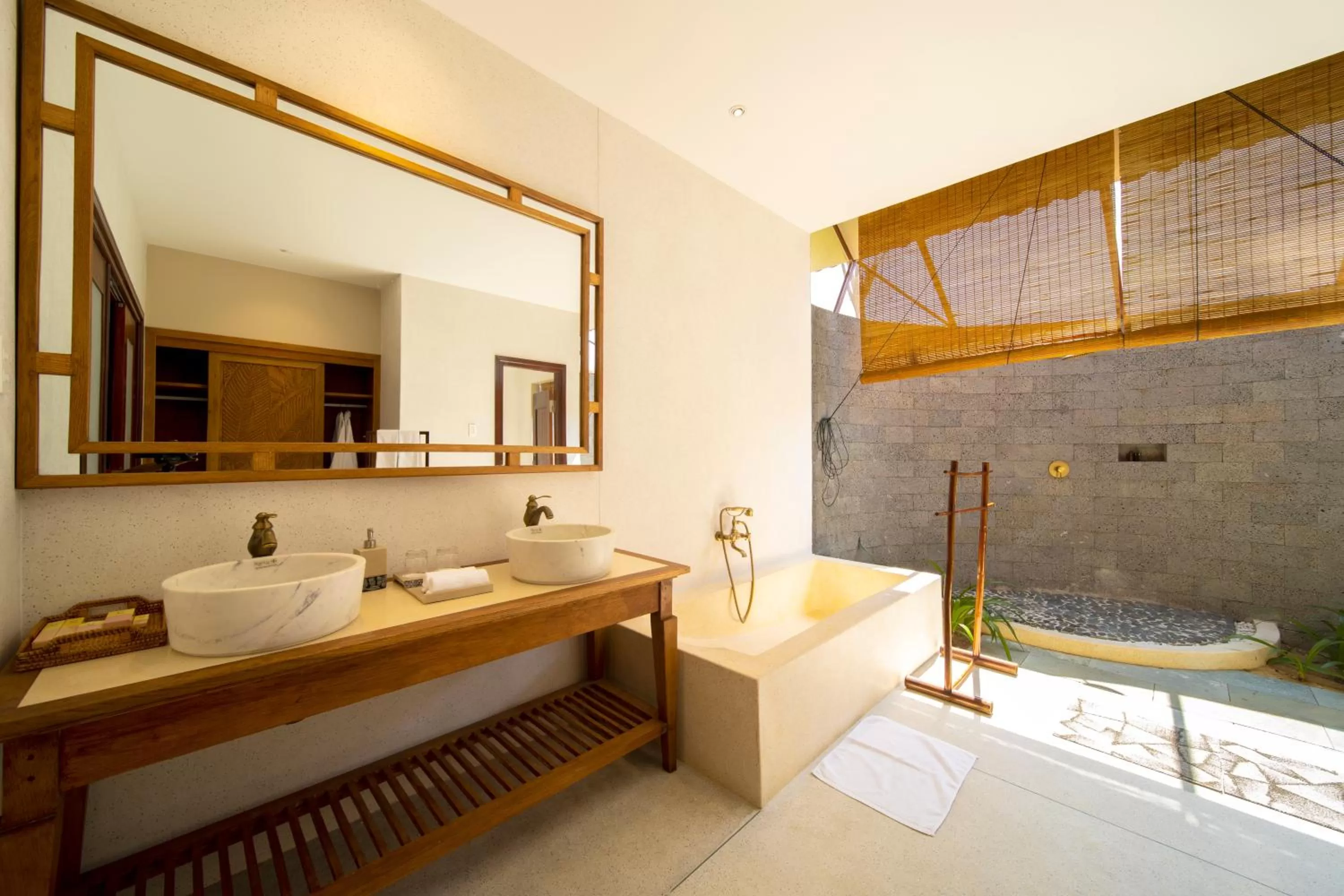 Bed in Sao Mai Beach Resort