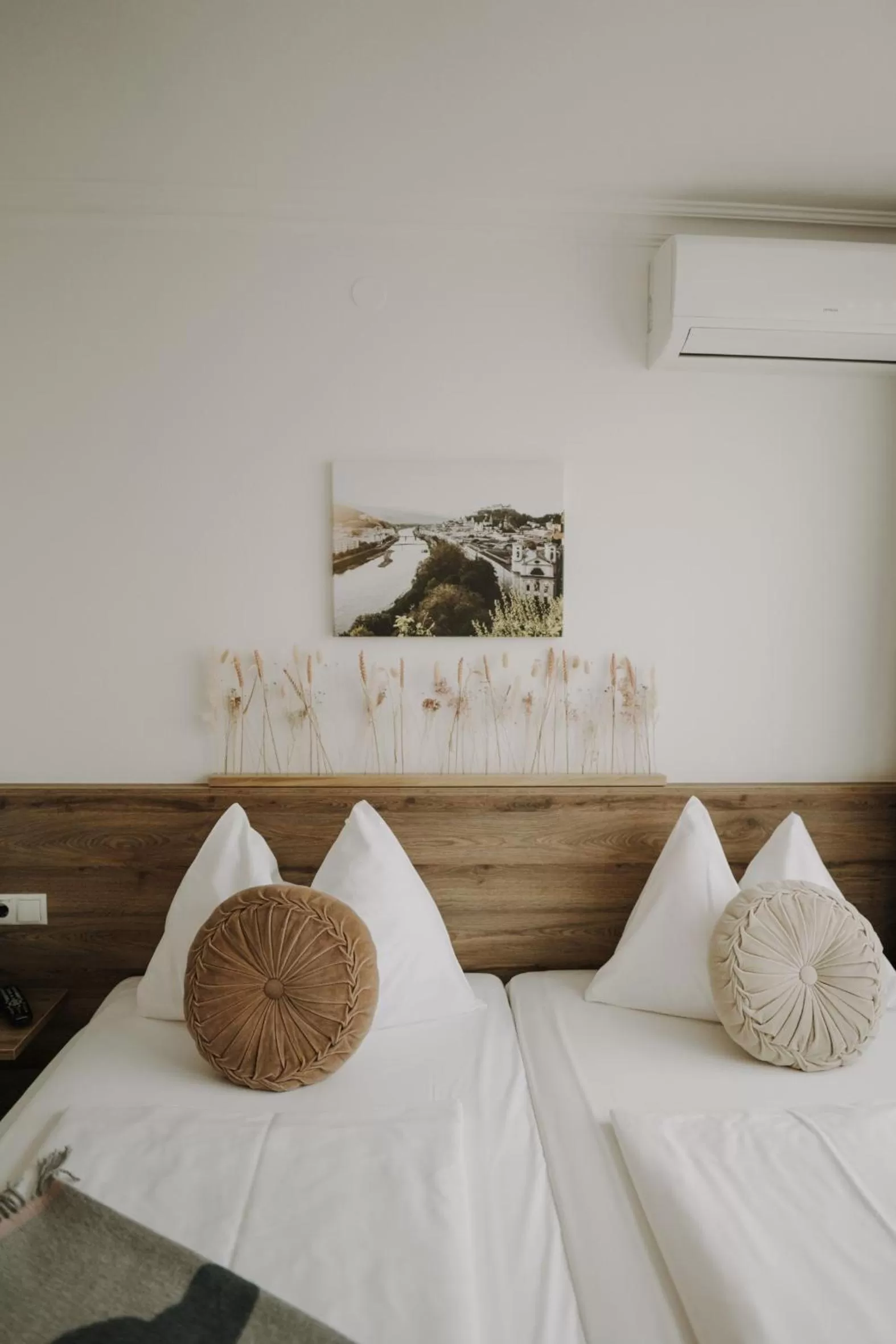 Bedroom in Parkhotel Brunauer