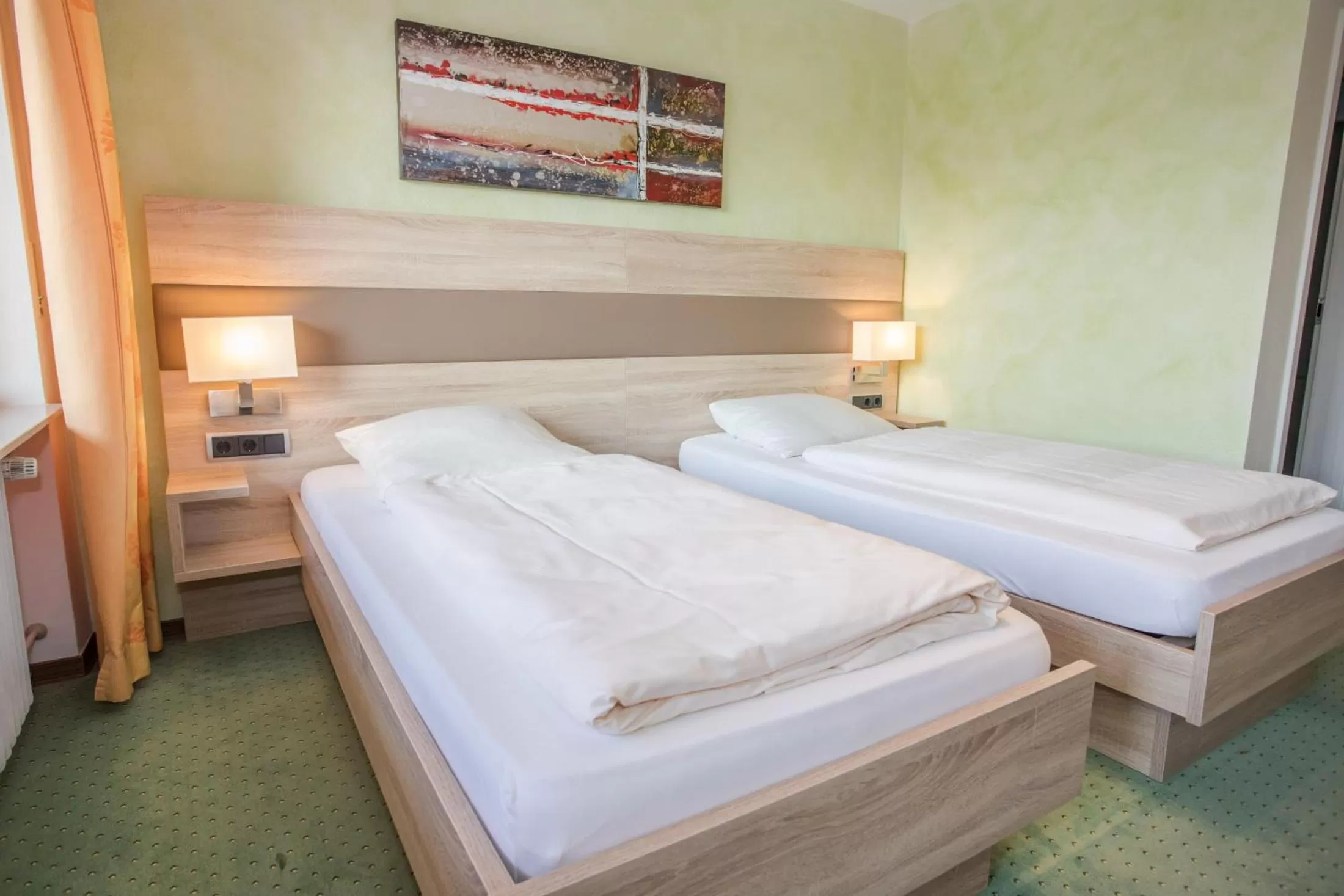 Bed in Frühstückshotel Landgasthof Kramer