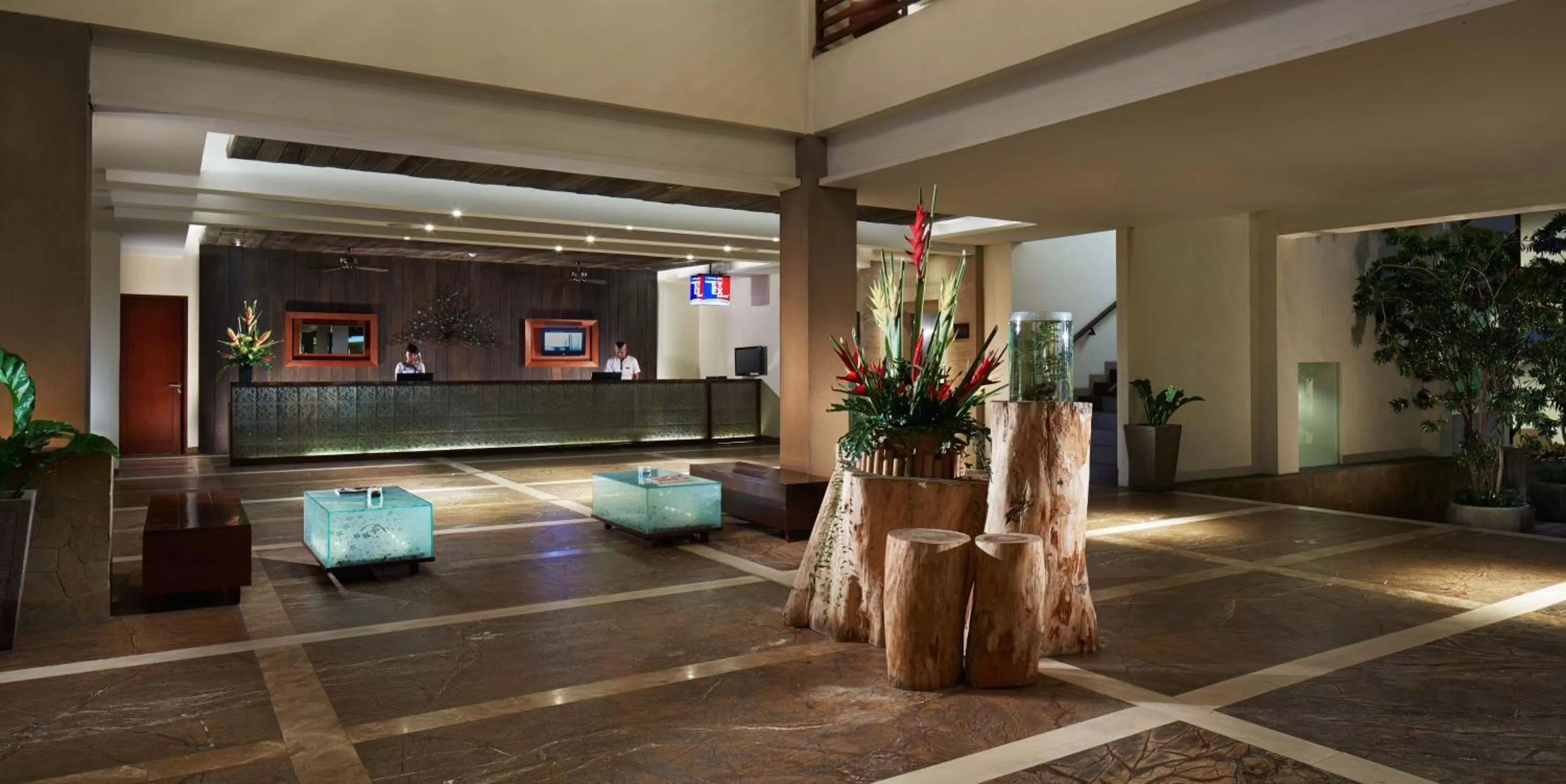Lobby or reception in Sun Island Hotel & Spa Kuta