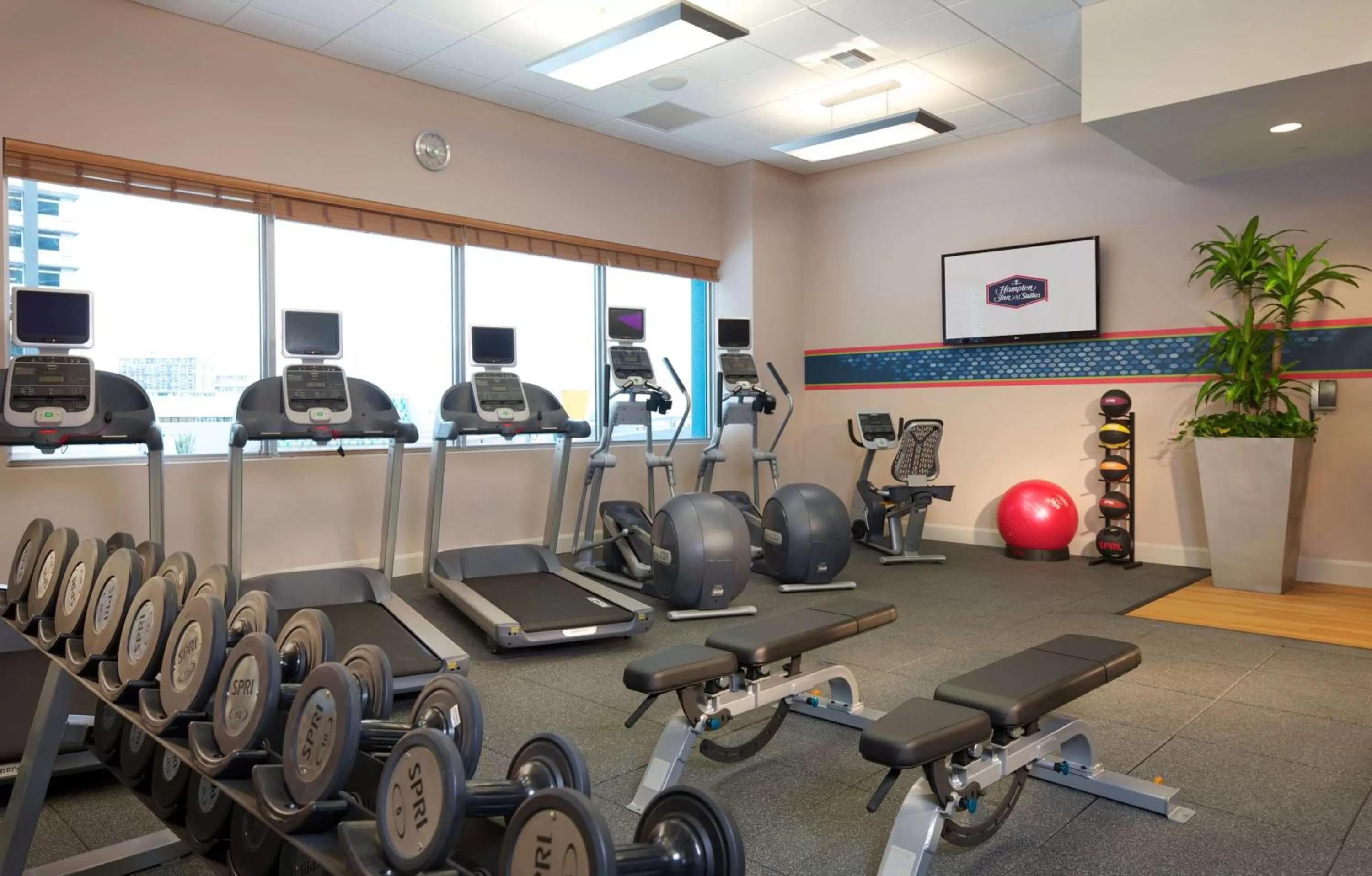 Fitness centre/facilities in Hampton Inn & Suites by Hilton Miami Downtown/Brickell