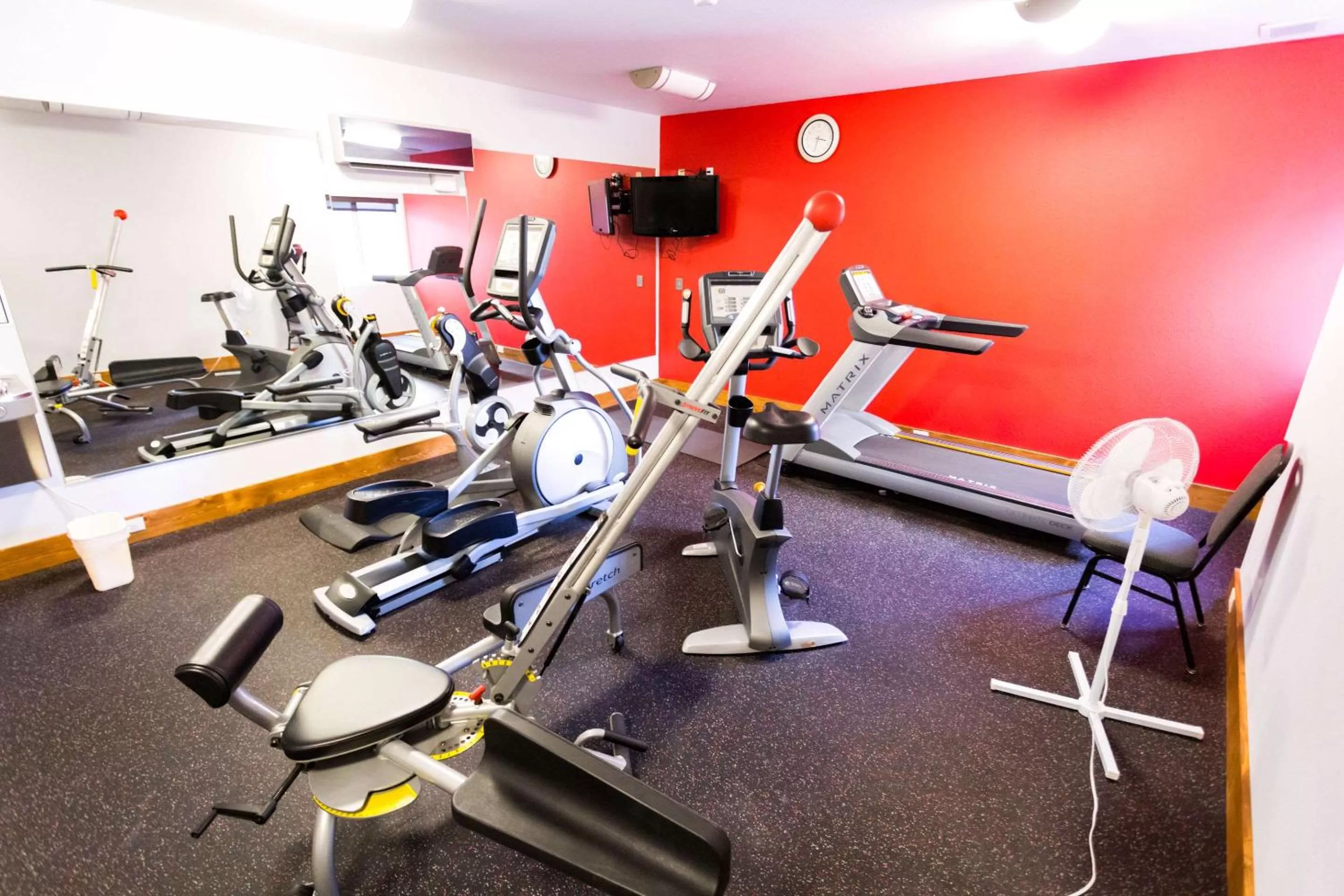 Fitness centre/facilities in Quality Inn near Rocky Mountain National Park