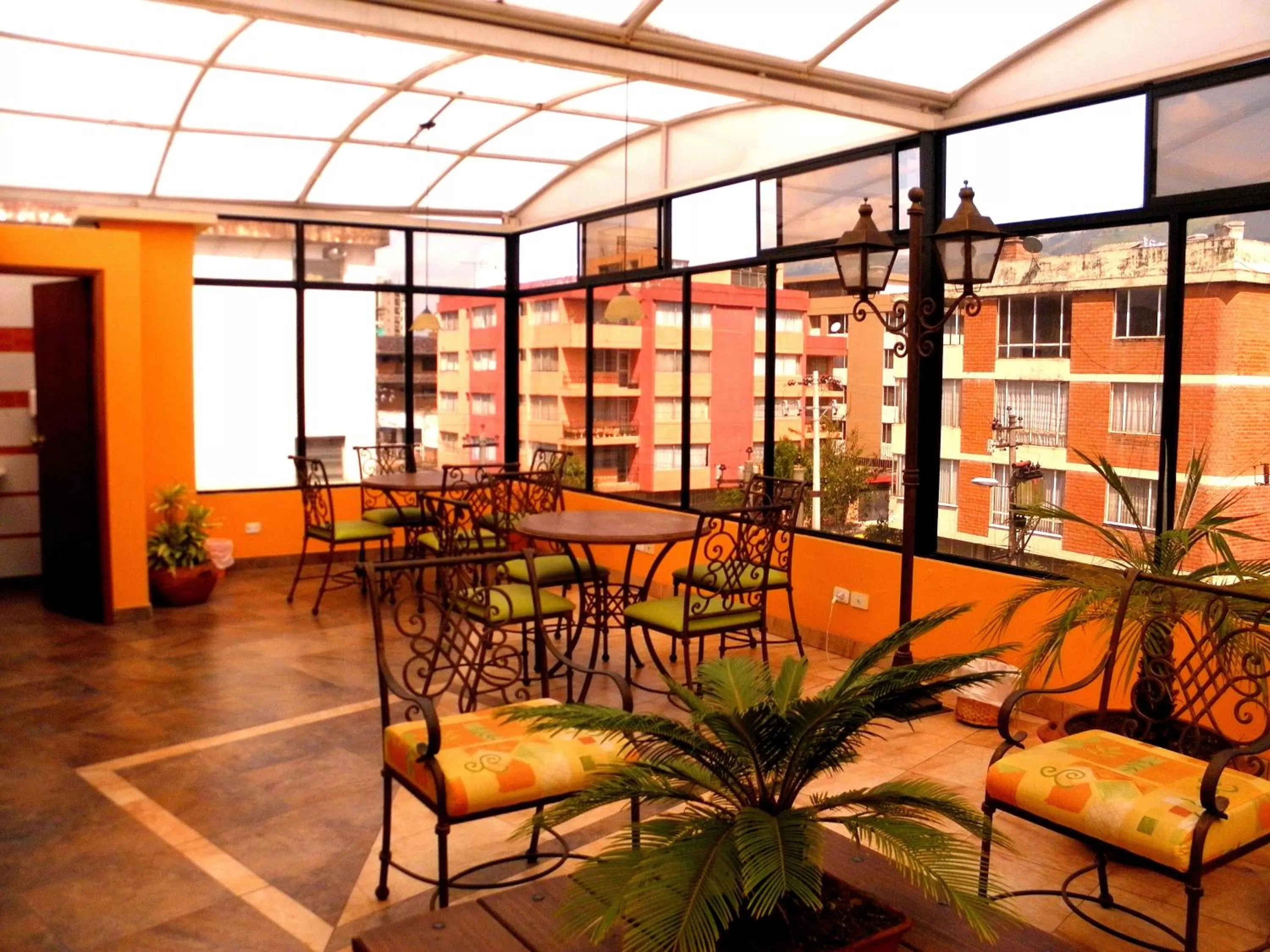 Decorative detail in La Carolina Inn