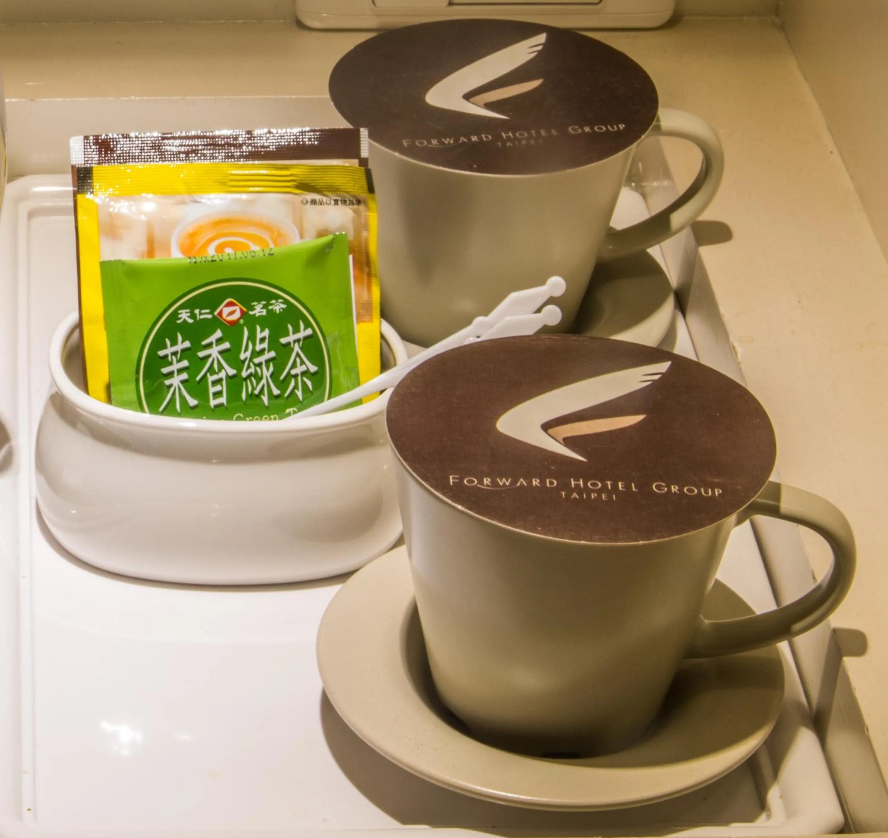 Coffee/tea facilities in Forward Hotel Taipei Nangang
