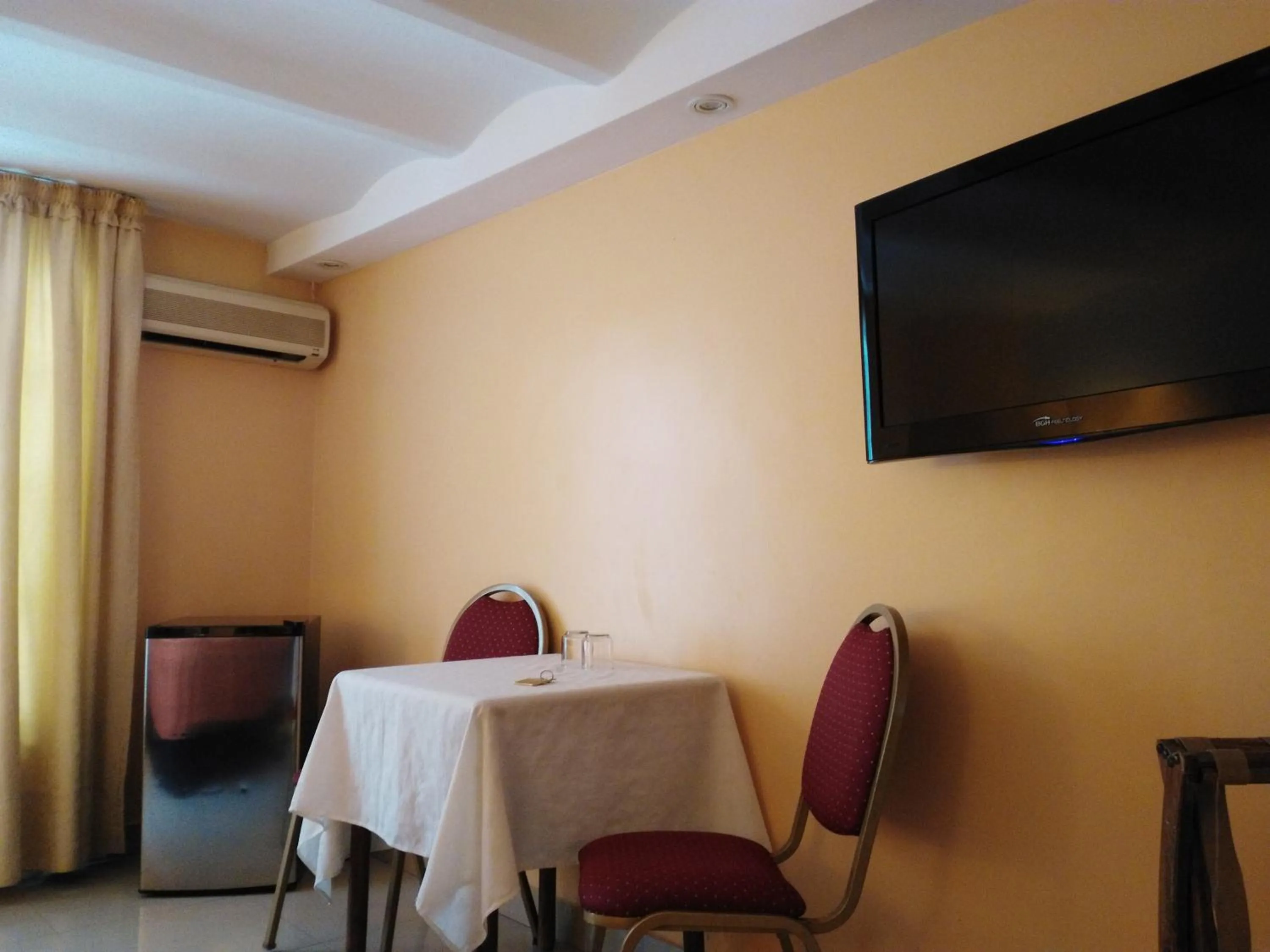 Bedroom in Hotel A&B Internacional