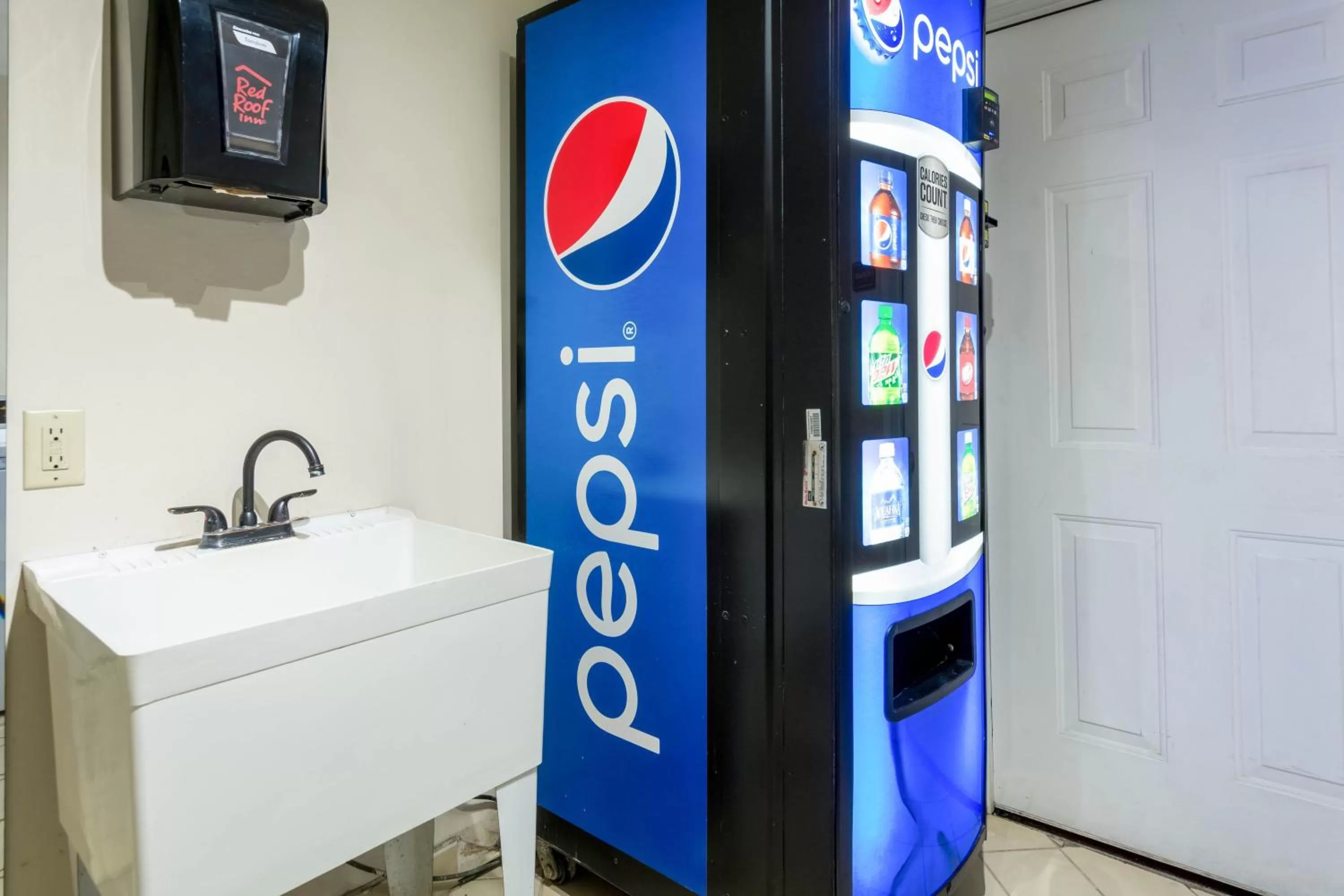 Other in Red Roof Inn Carrollton