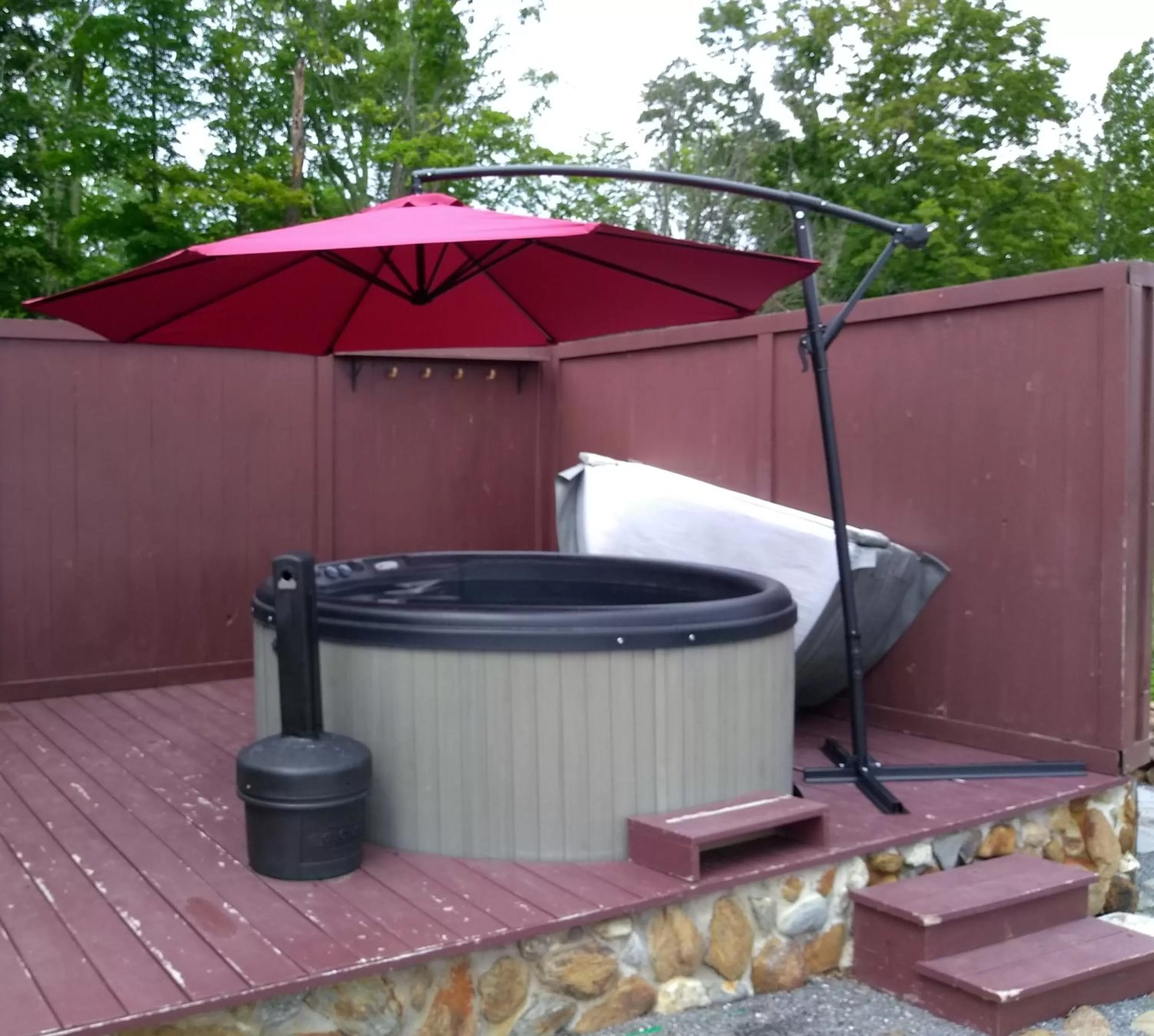 Decorative detail in 13 Hills Bed & Breakfast