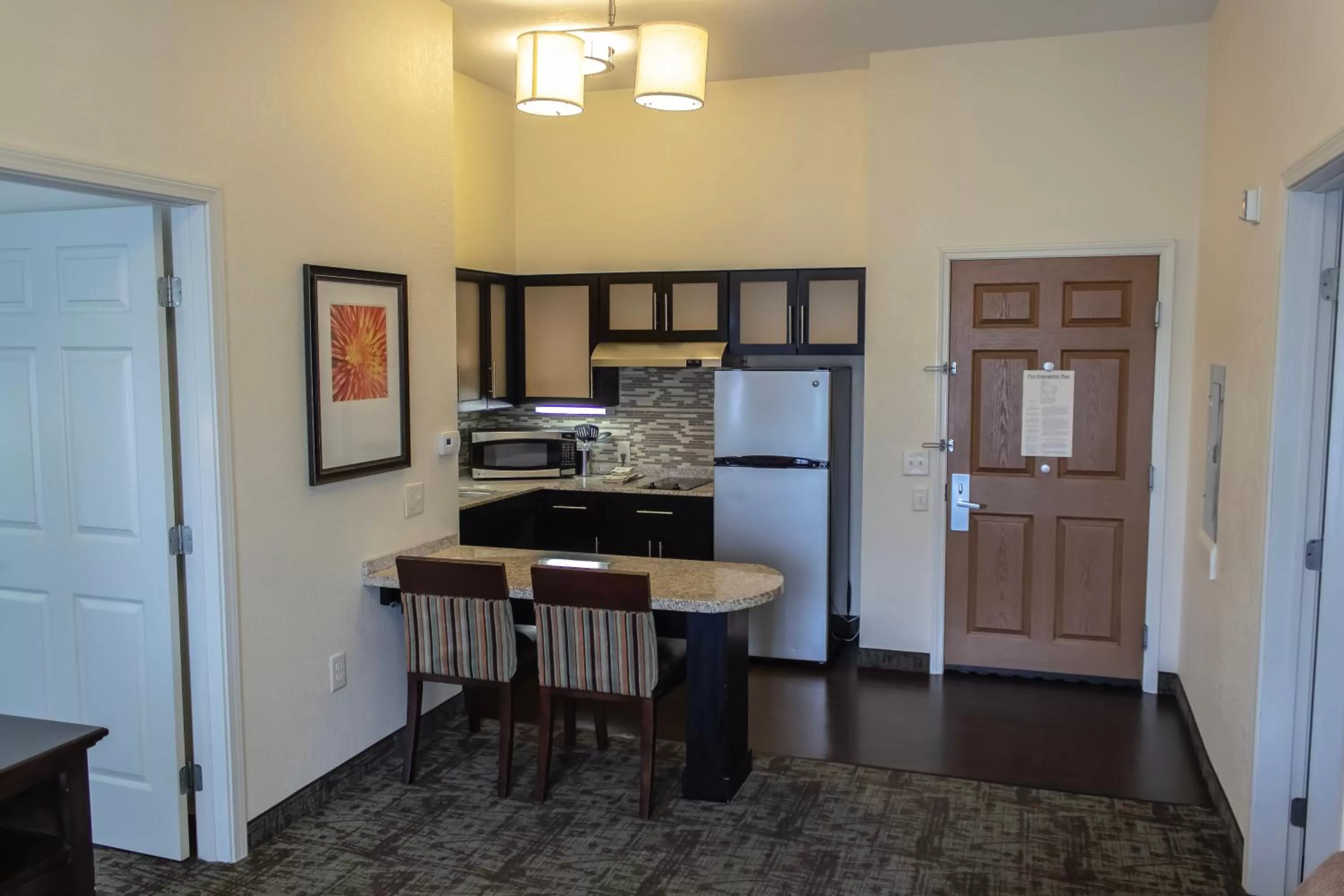 Kitchen or kitchenette in Staybridge Suites Minot by IHG