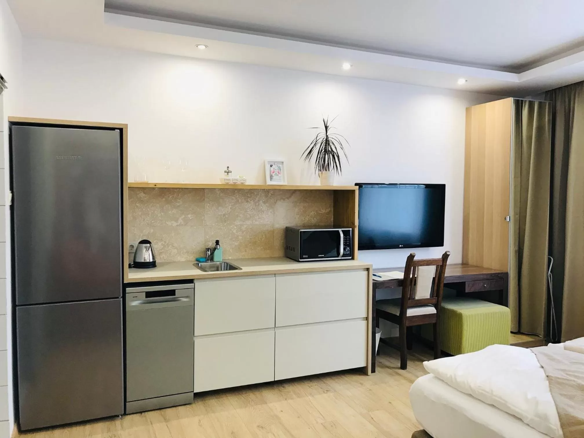 TV and multimedia, Kitchen/Kitchenette in Egria Apartments
