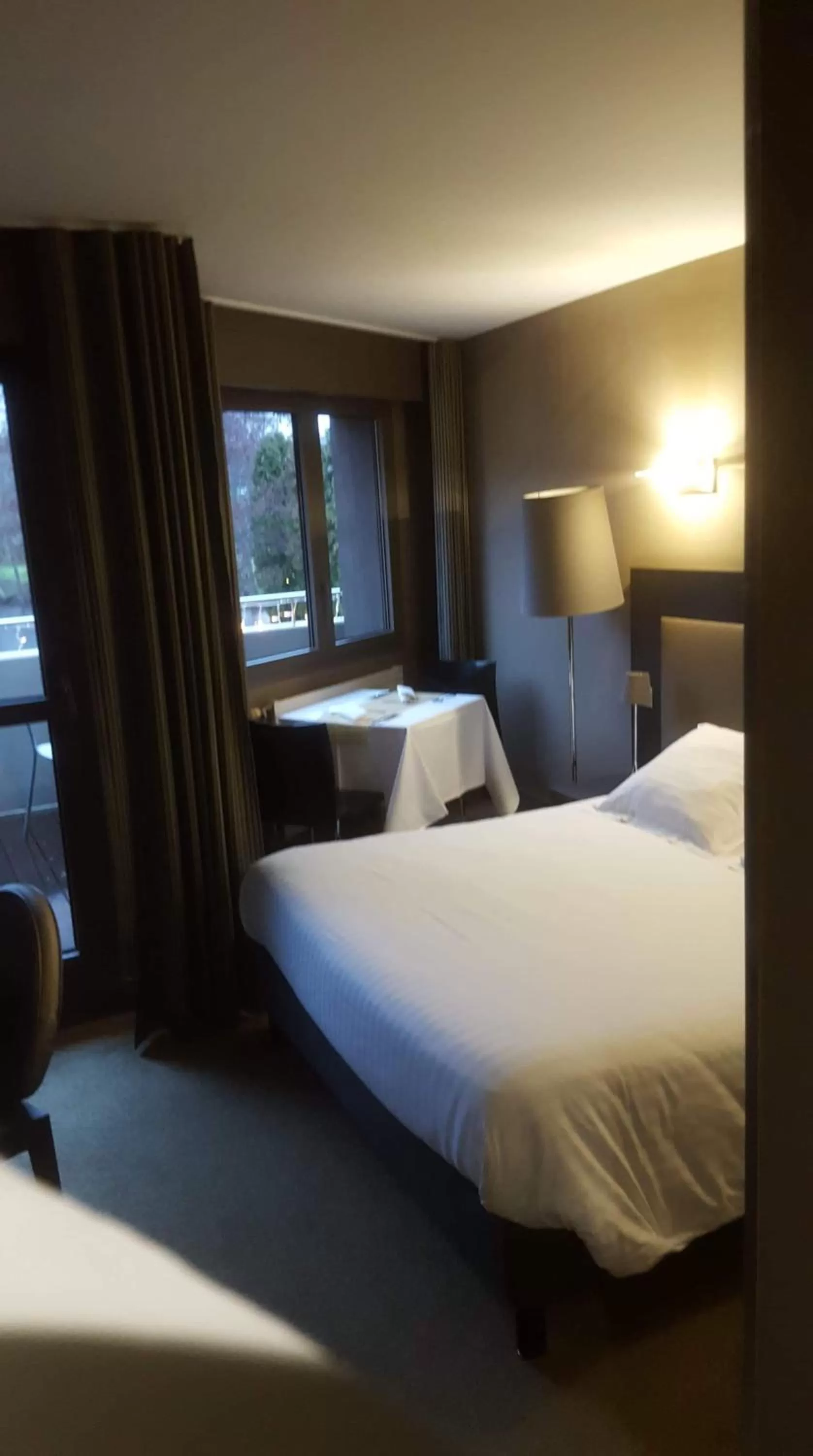 Bedroom, Bed in Hôtel Les Rives