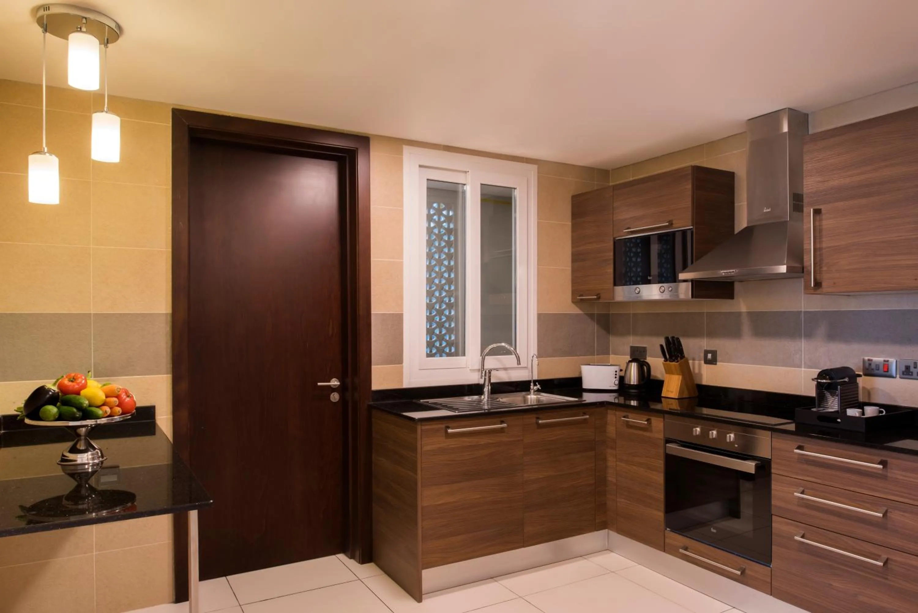 Kitchen or kitchenette in Fraser Suites Muscat