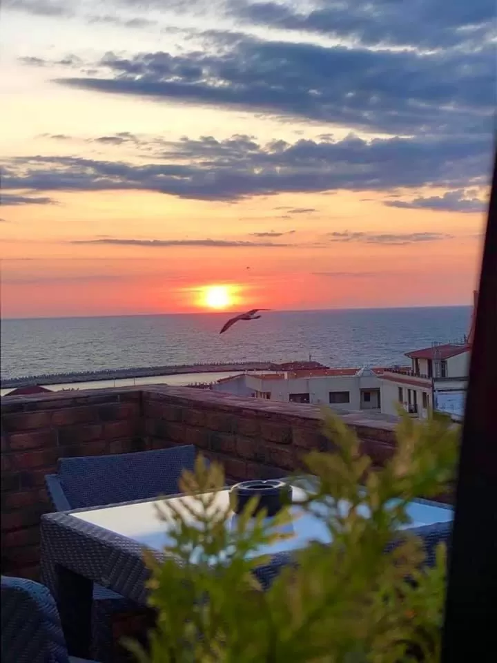 Sunrise/Sunset in Belle Epoque Boutique (Adult Only)