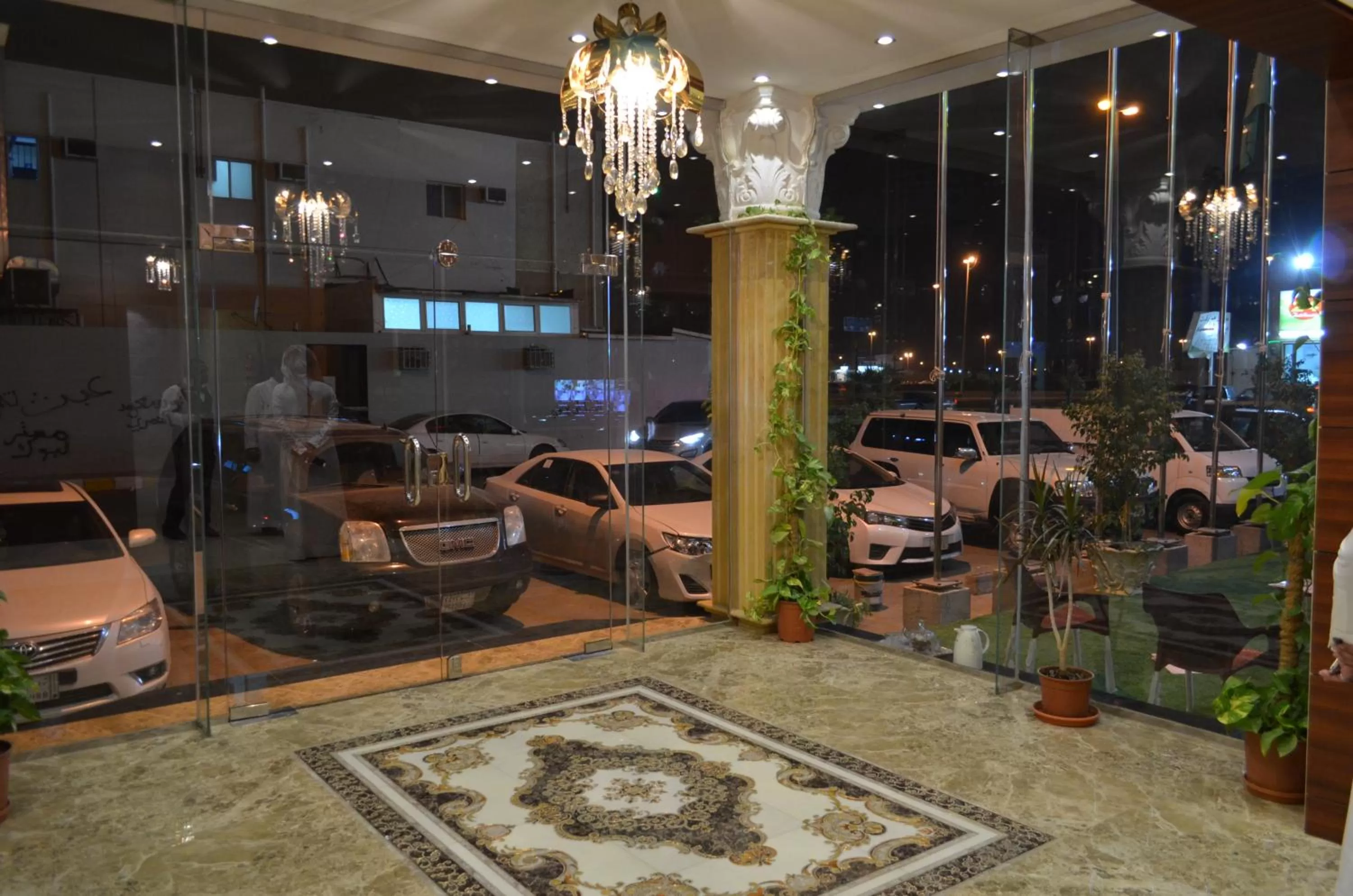 Facade/entrance in Holiday Season